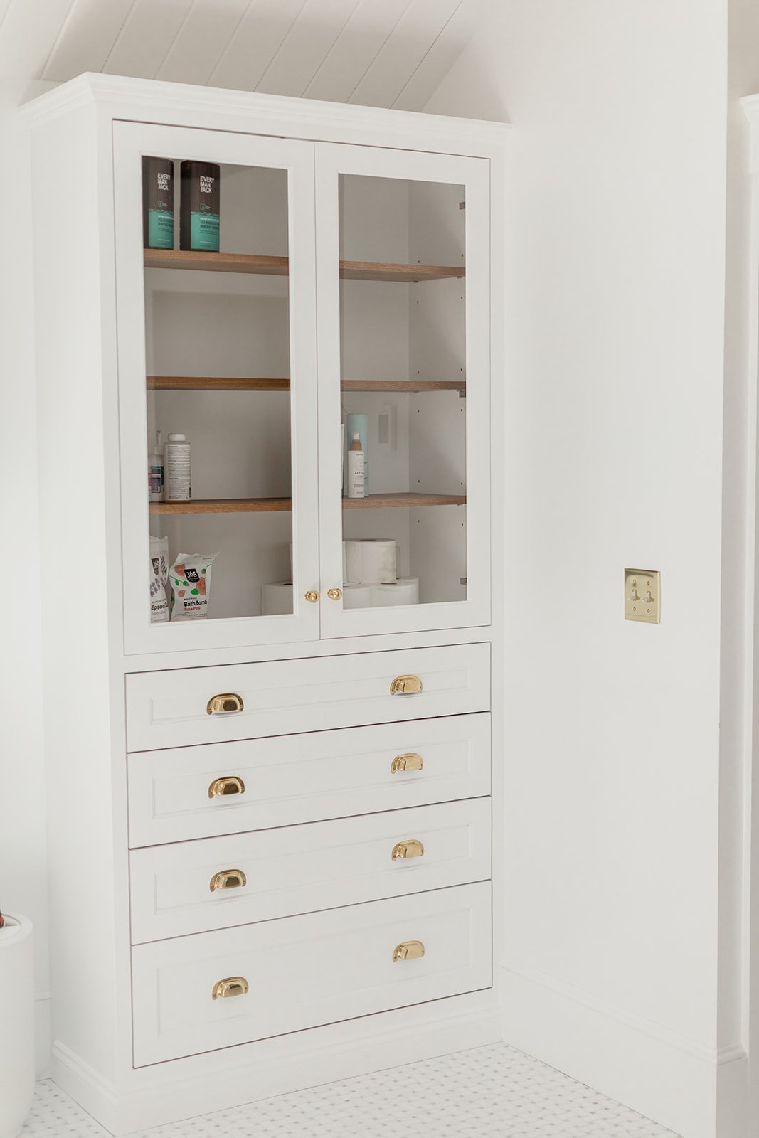 893MainGallery-27.jpg