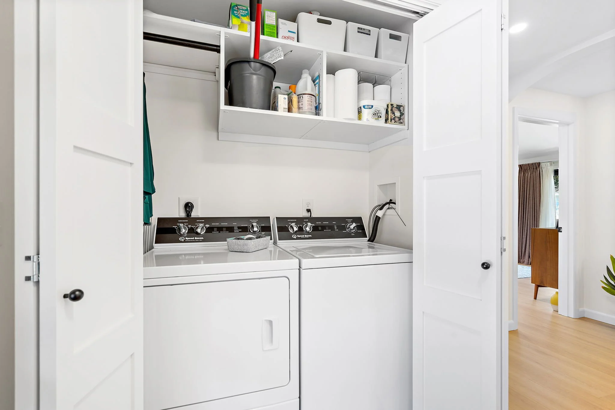 5-web-or-mls-863 Middlebridge-3.jpg