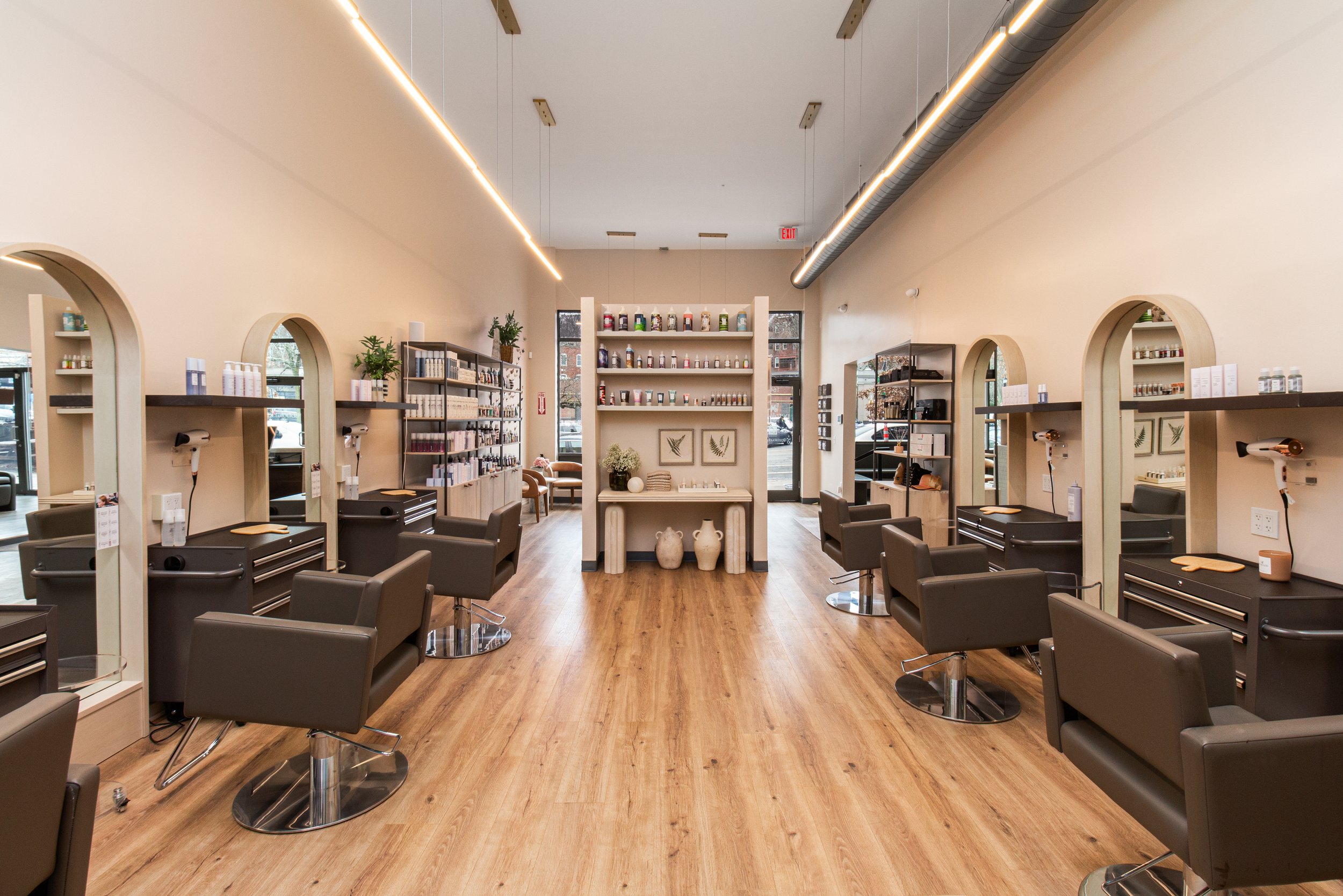 Salon27.jpg