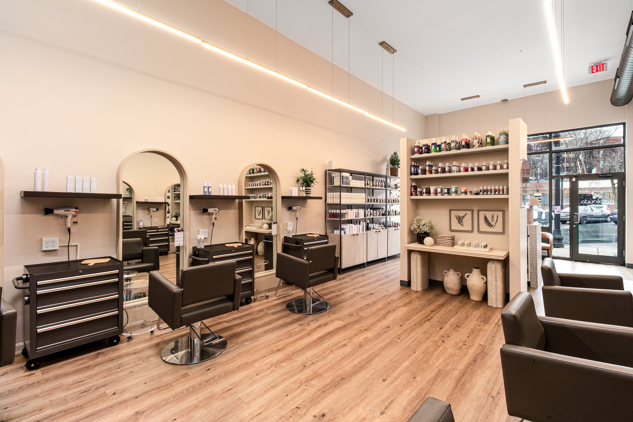 Salon28.jpg
