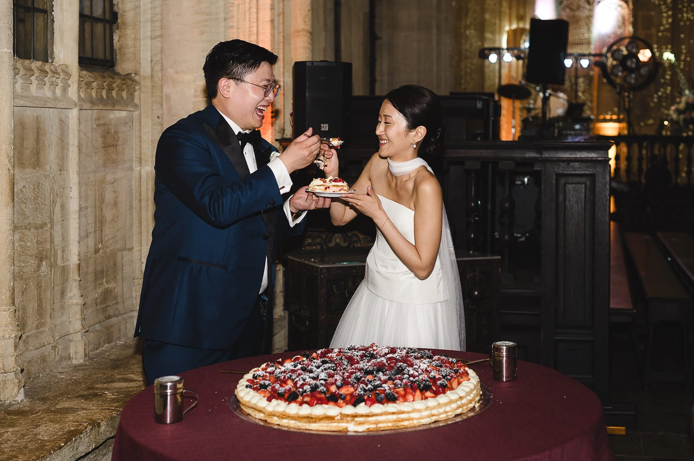 Bodleian-Library-Oxford-City-Wedding-Cake-Agnes&Mike- 19.JPG