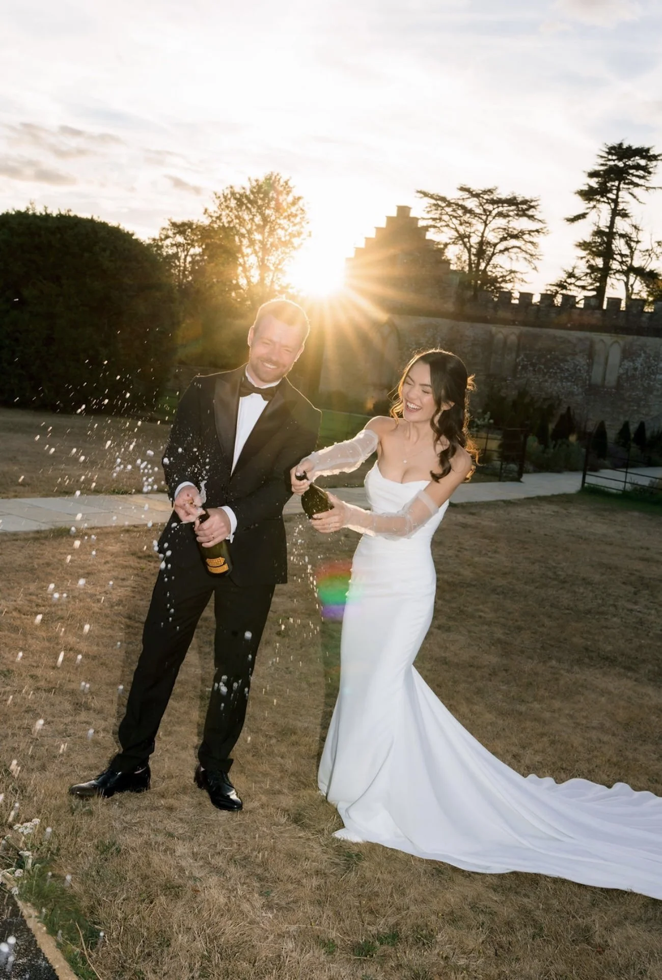 Ivy-Lodge-Cirencester-Park-Wedding-Champagne-Spray-Rosie&Jack-30.jpeg