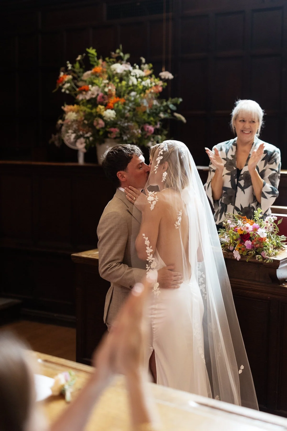 Medley-Walled-Garden-Wedding-Ceremony-Kiss-Oxford-Steph&George-9.jpeg
