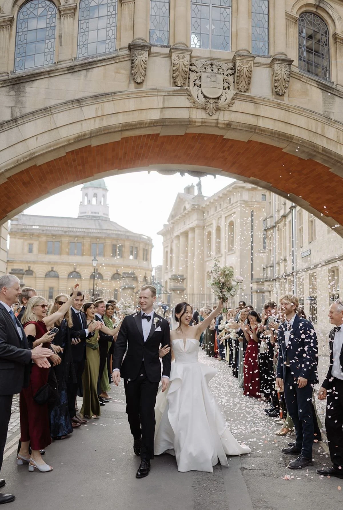 Bodleian-Library-Oxfordshire-Wedding-Confetti-Shot-Aileen&Josh- 18.jpeg