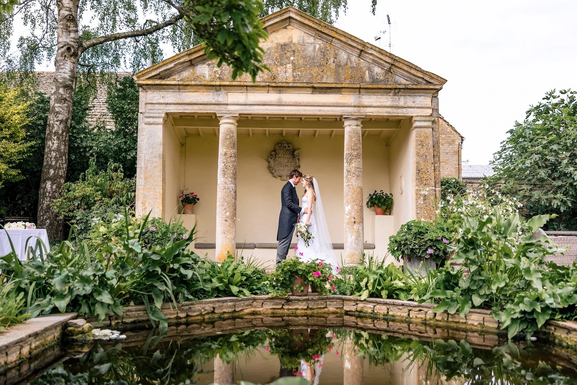 Barnsley-House-Wedding-Planner-Cotswolds copy-Katie-Louise-Weddings.jpg