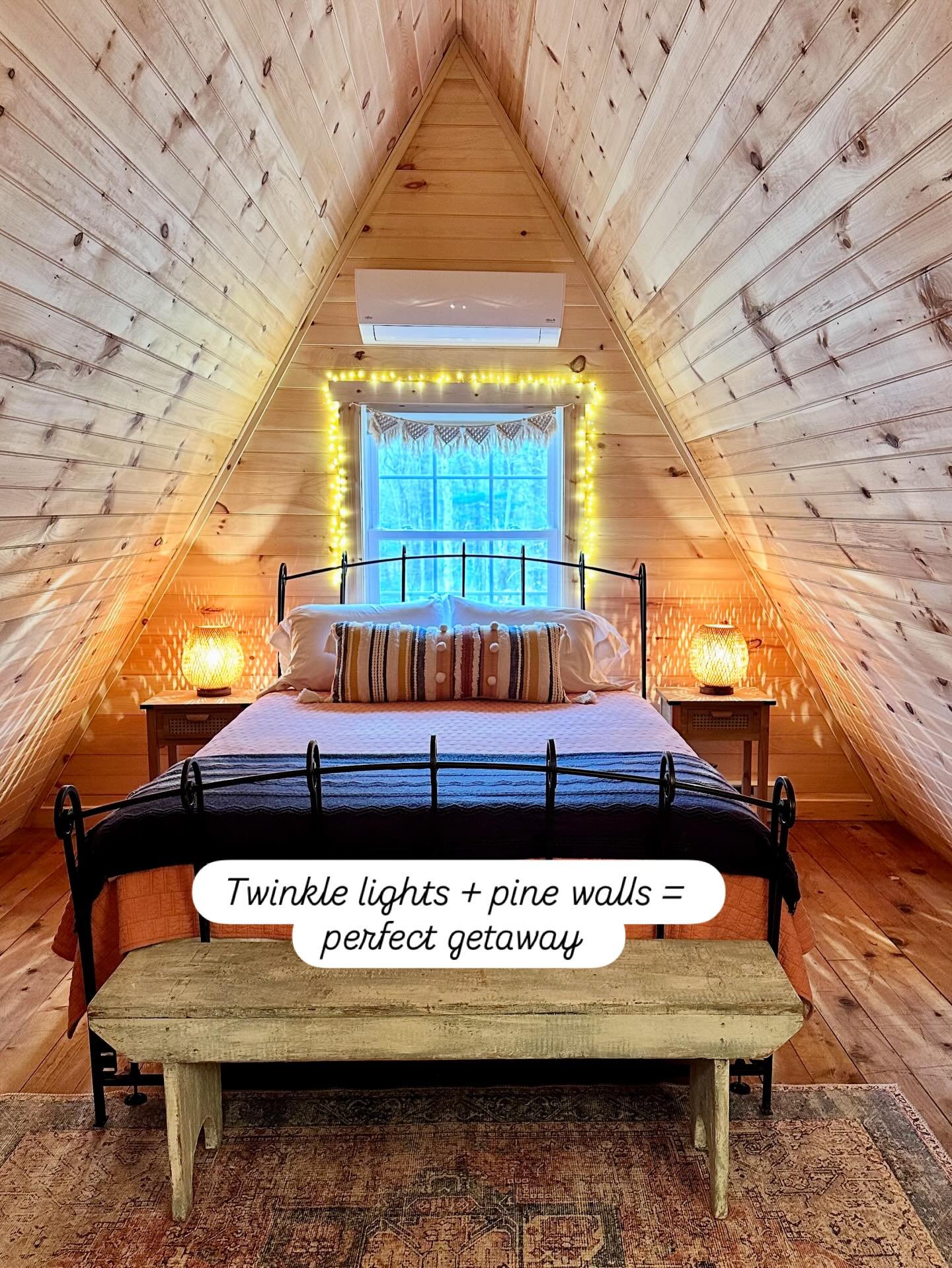 ❄️ Winter escape, cozy nights, and woodland charm! 🌲✨

From twinkle-lit beds and rustic pine walls to woodland and creekside views, Angled Pine A-Frame is your perfect getaway for a relaxing winter weekend.

📅 Book your retreat today!

#MichauxStat