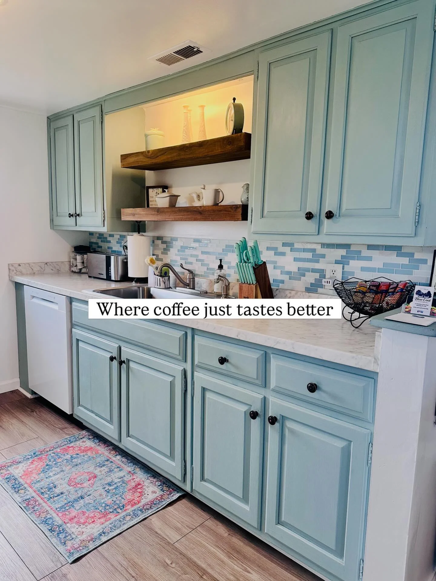 Looking for a relaxing Gettysburg getaway?

Blue Coat Cottage gives you the perfect mix of charm, comfort, and location, starting right here in the heart of the home.

✔ Fully stocked kitchen
✔ Peaceful setting
✔ Minutes from downtown

Book your stay