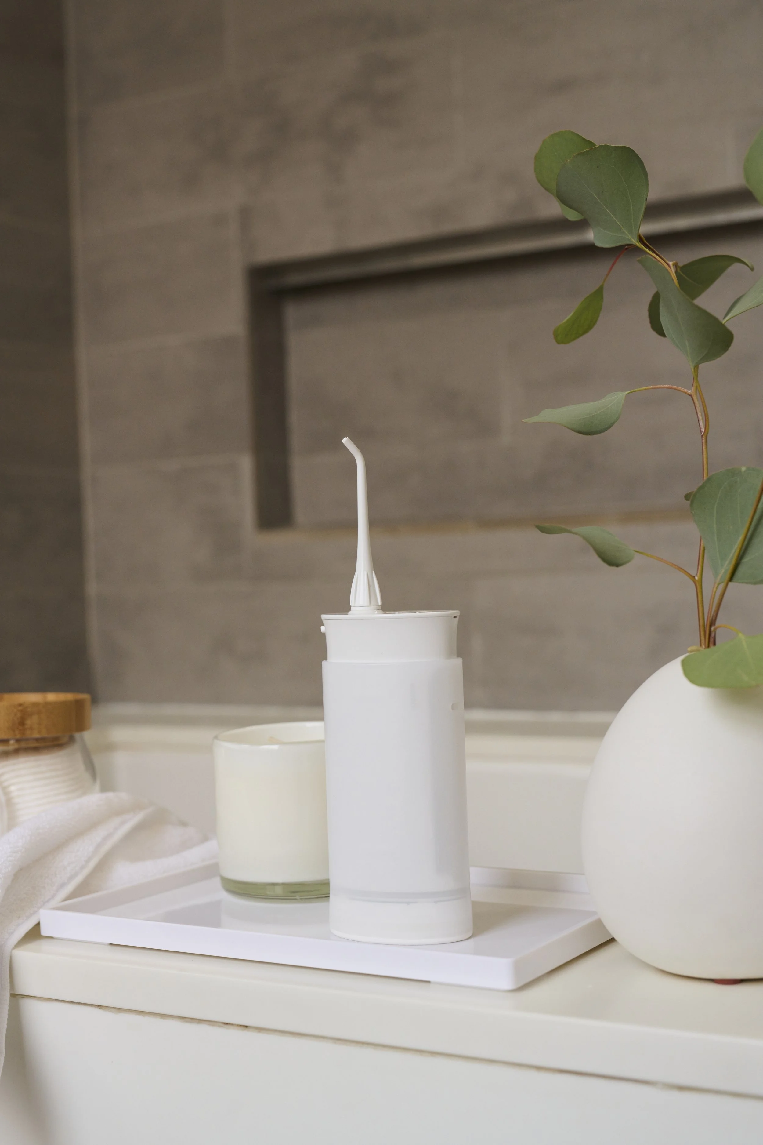 Shot_30_EW-DJ10-W Water Floss_016.JPG