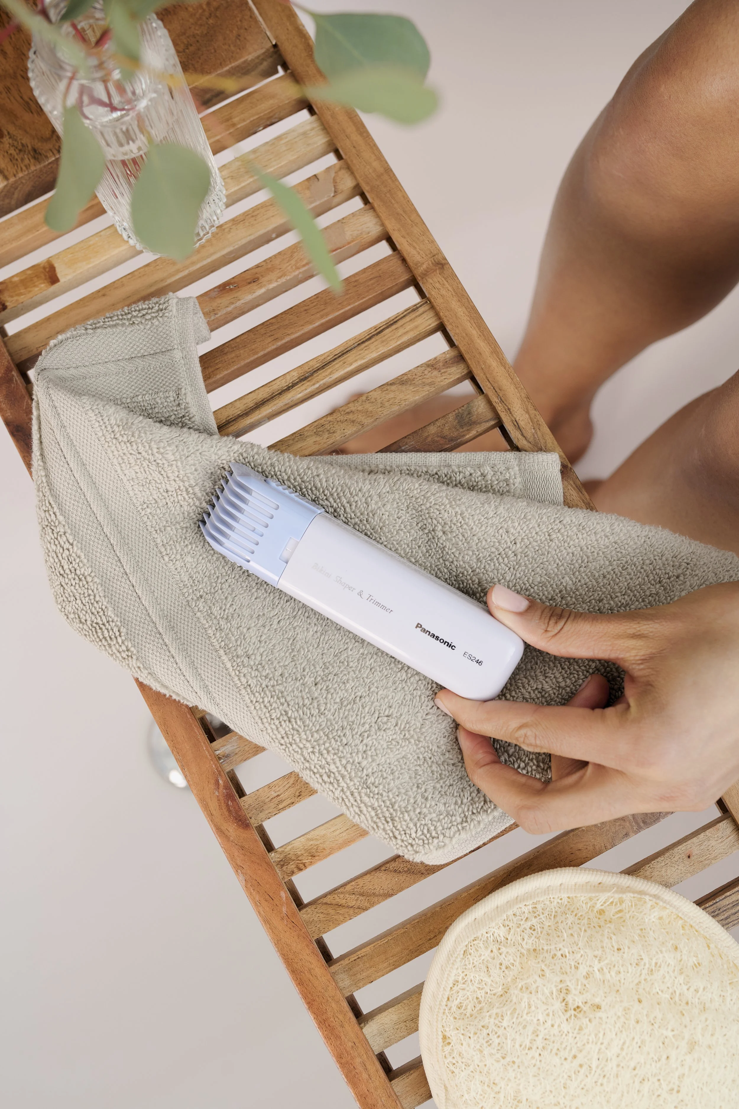 Shot_18_ES246AC Bikini Trimmer_Angel_033.JPG