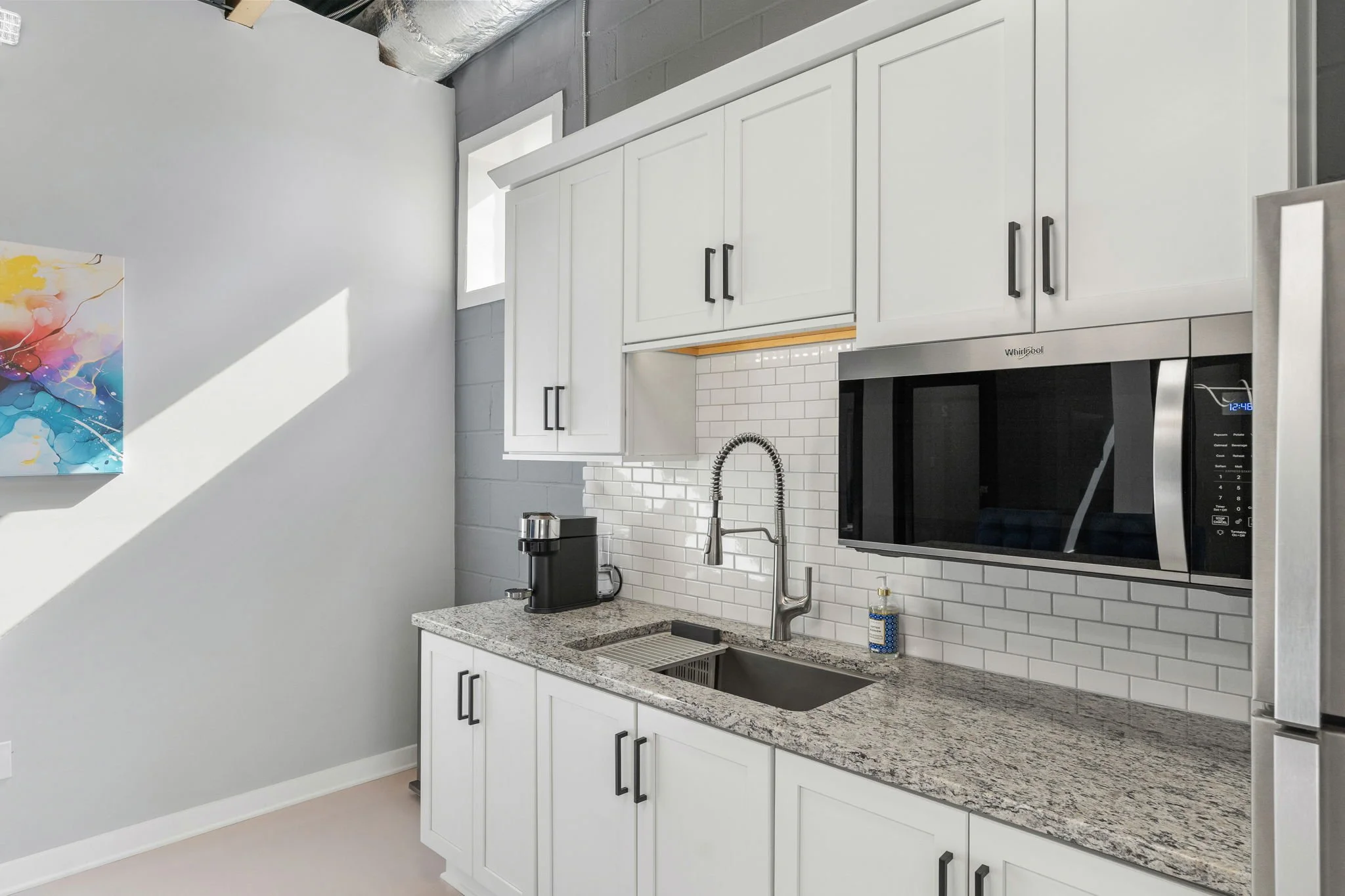 43-web-or-mls-117 S Main St interior-63.jpg