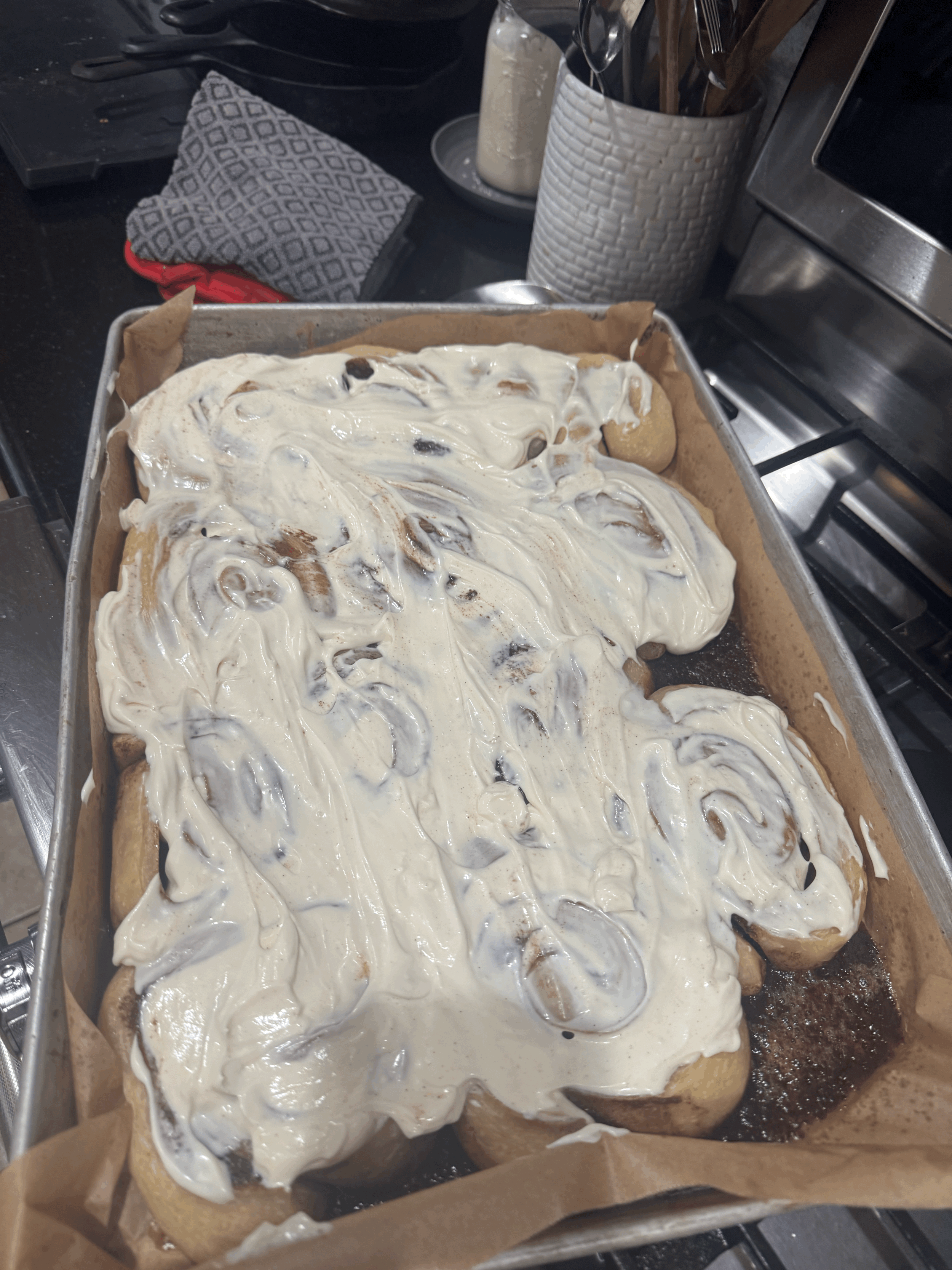 Yummy Sourdough Cinnamon Rolls
