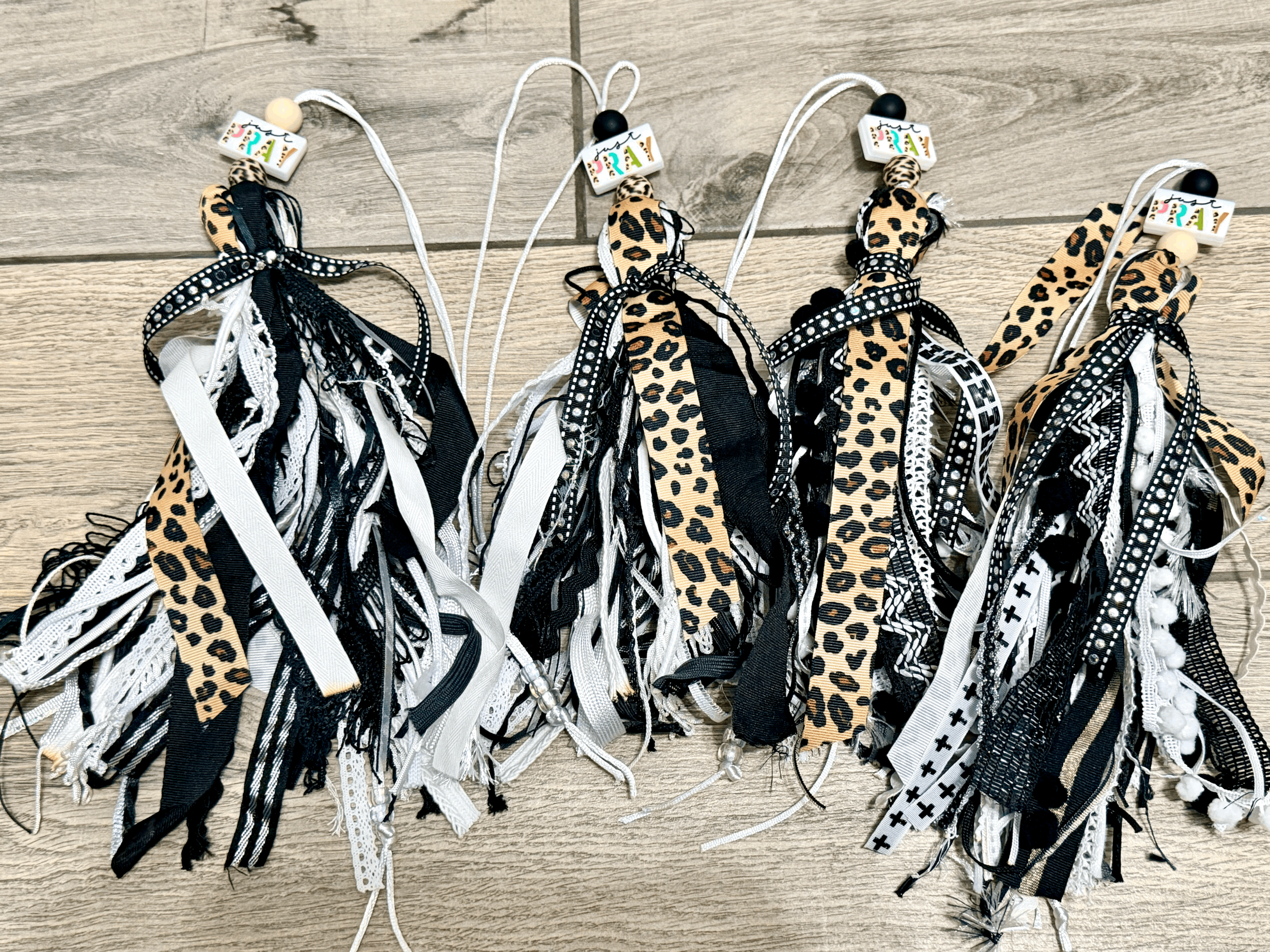 Lionhearted Grace Bible & Book Tassel