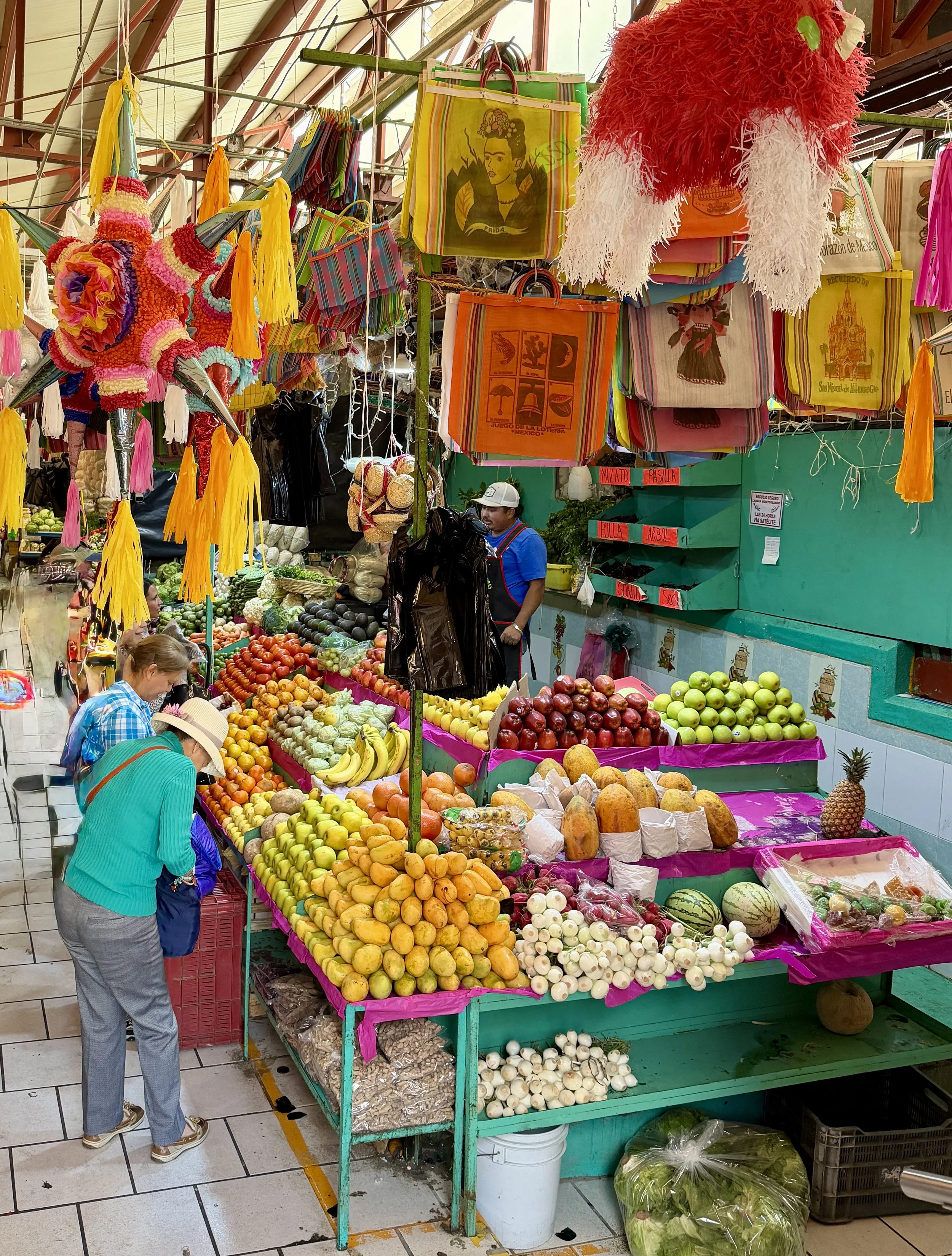 Produce-mexico -fruit-Mercado- IgnacioRamirez