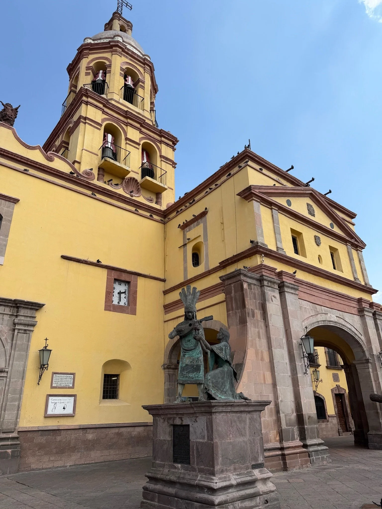 Templo e Convento la Santa Cruz