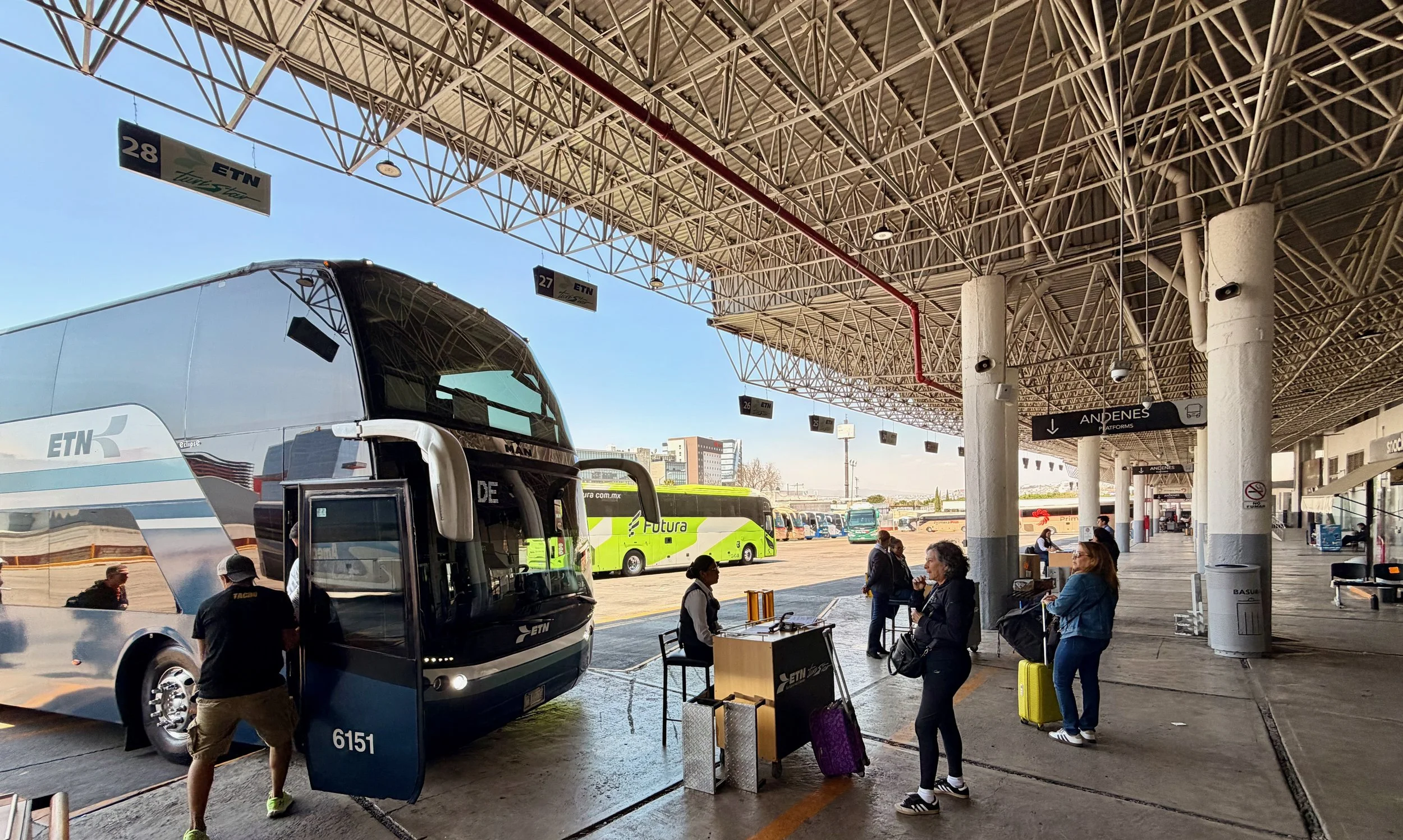 Central de Autobuses, San Miguel 