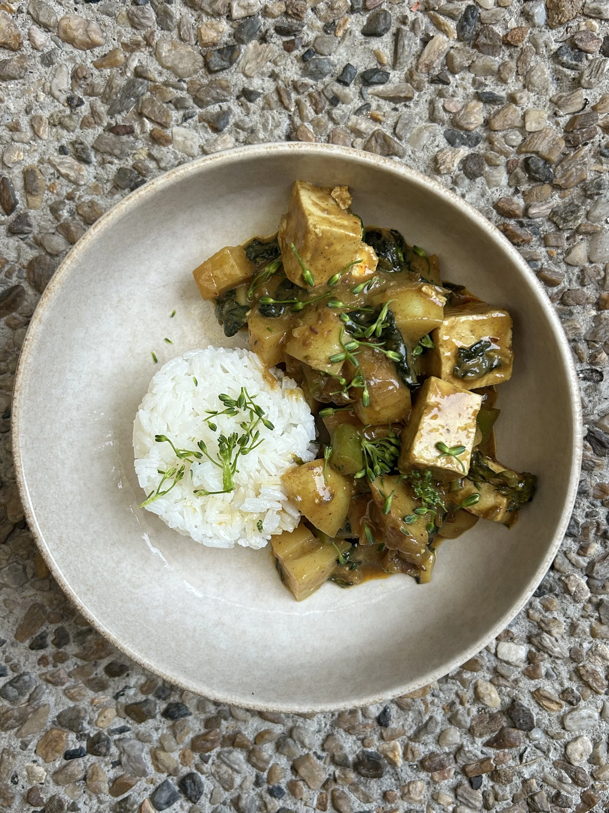 Green Lemongrass Tofu Curry
