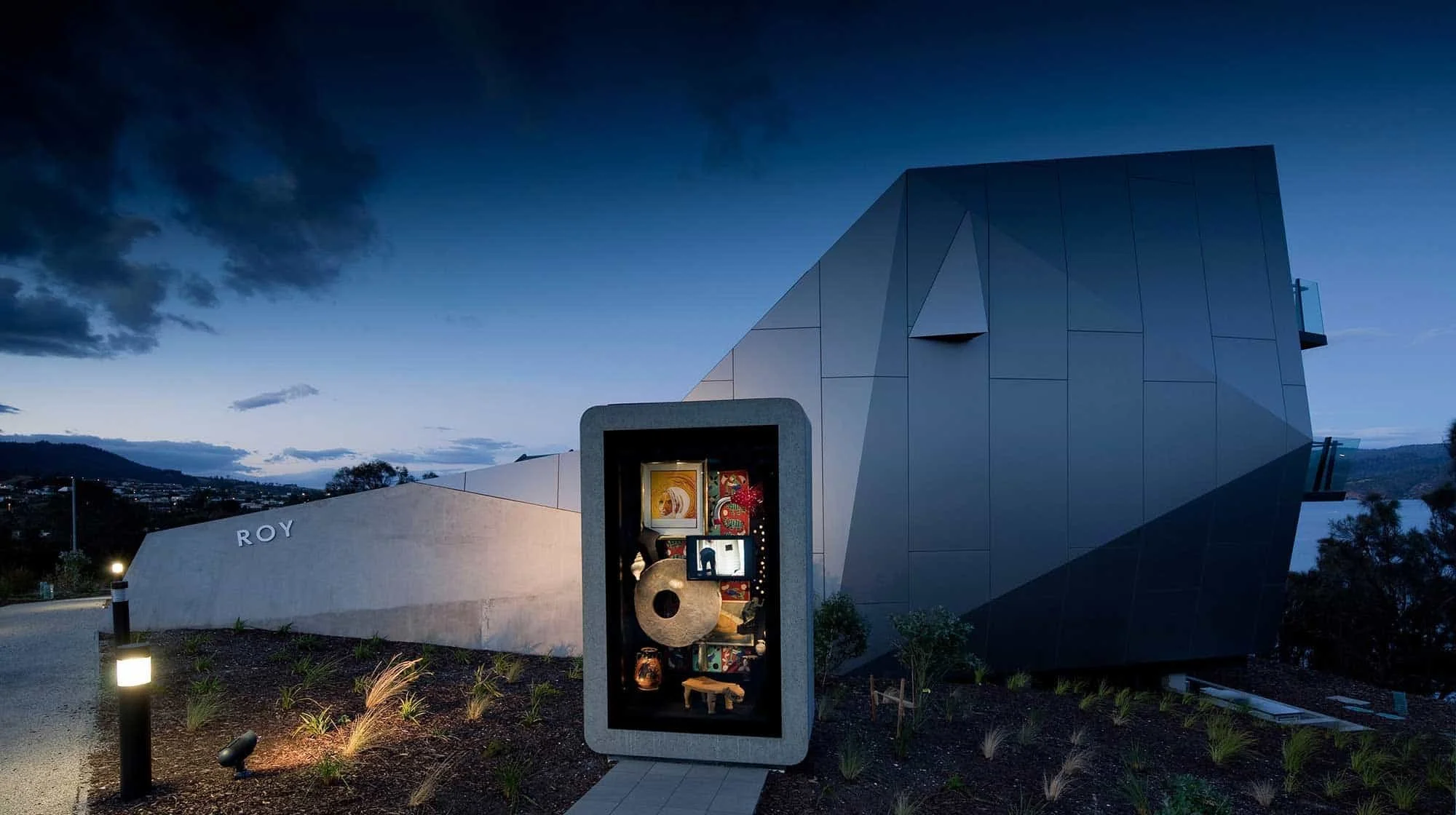 Architecture, GRC, concrete, Glass, Glass reinforced concrete, GFRC, design, engineering, supply procurement timber facade plastic bronze public artwork steelwork aluminium custom product industrial design stainless CAD solidworks project management