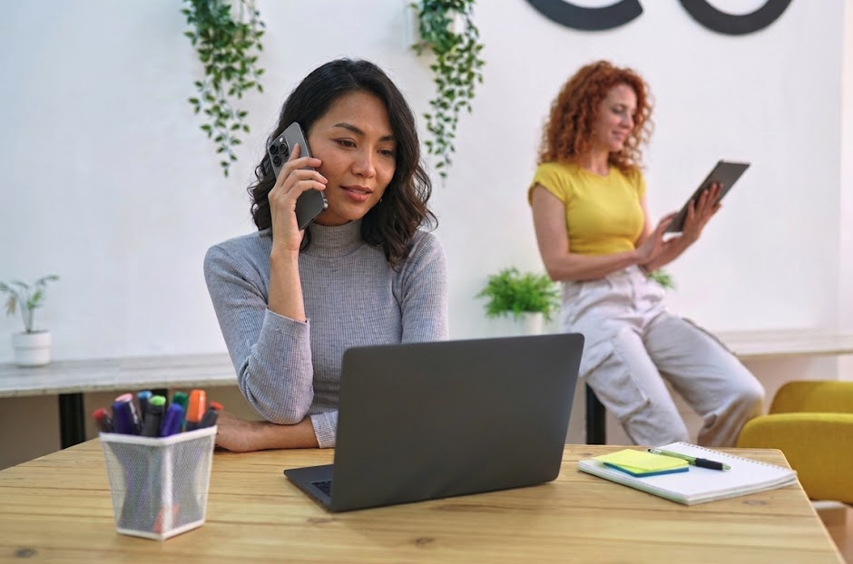 Turn Clicks into Customers: How Small Businesses Generate Leads Online