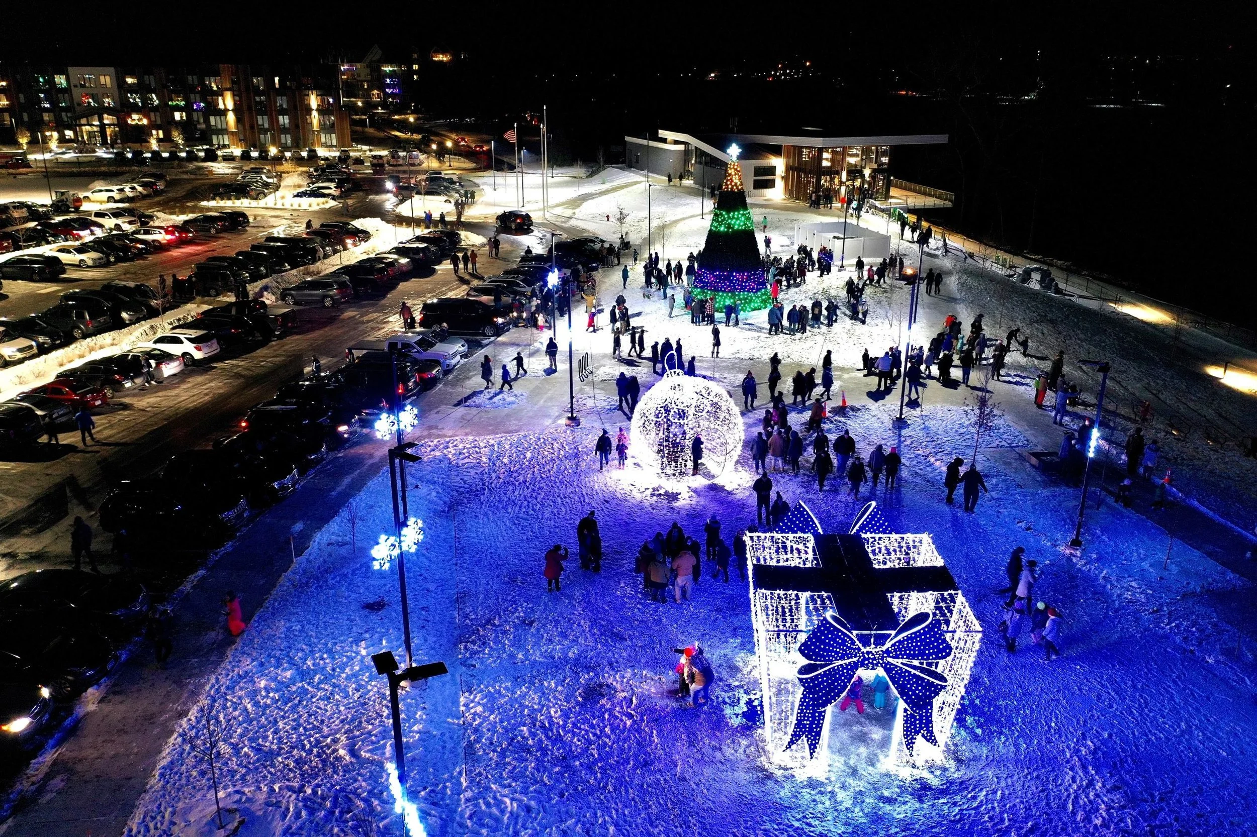 Christmas at the Crossings