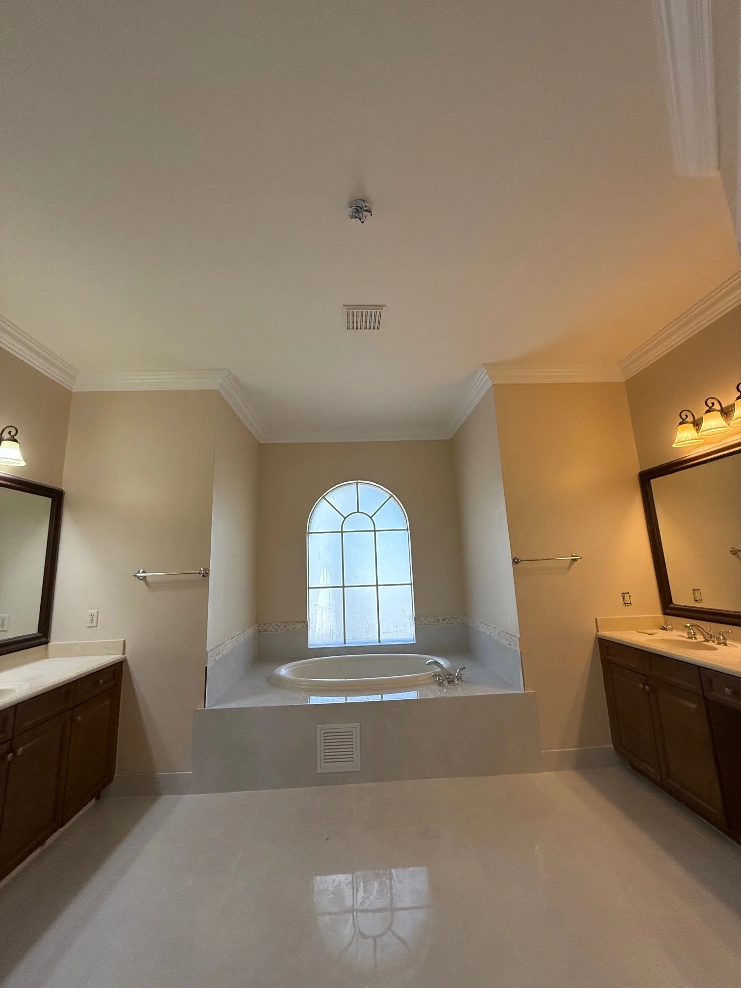 Bakanos Bathroom Paint.jpeg