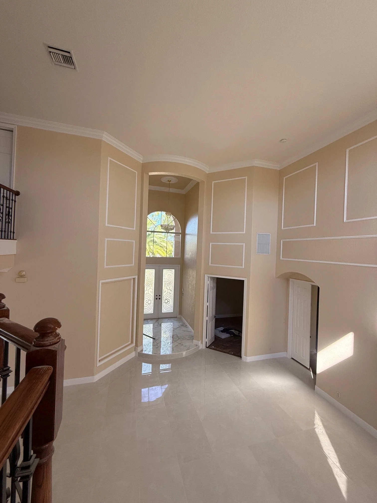 Bakanos Home Interior Entrance.jpeg