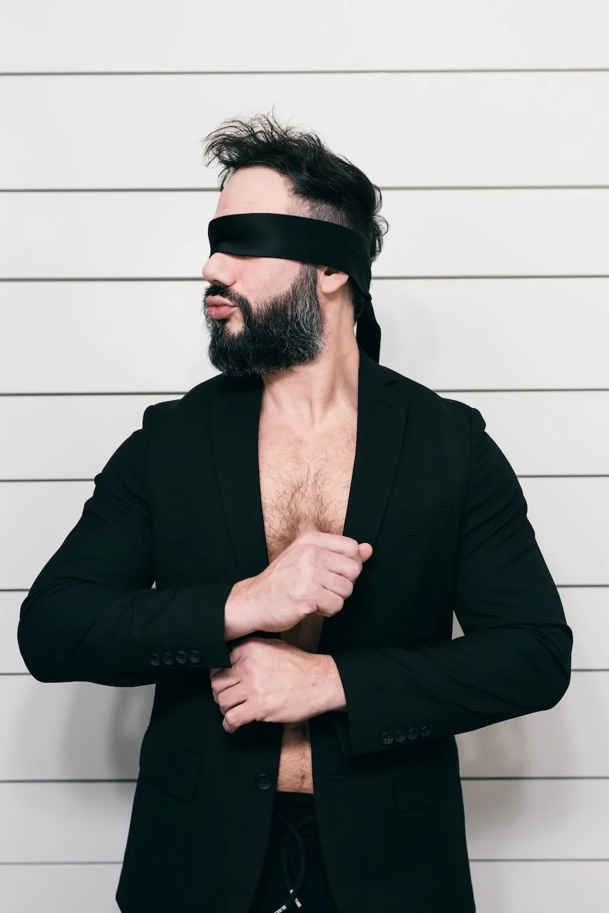 Outta Sight cover shot (1 of 1) (1).jpeg