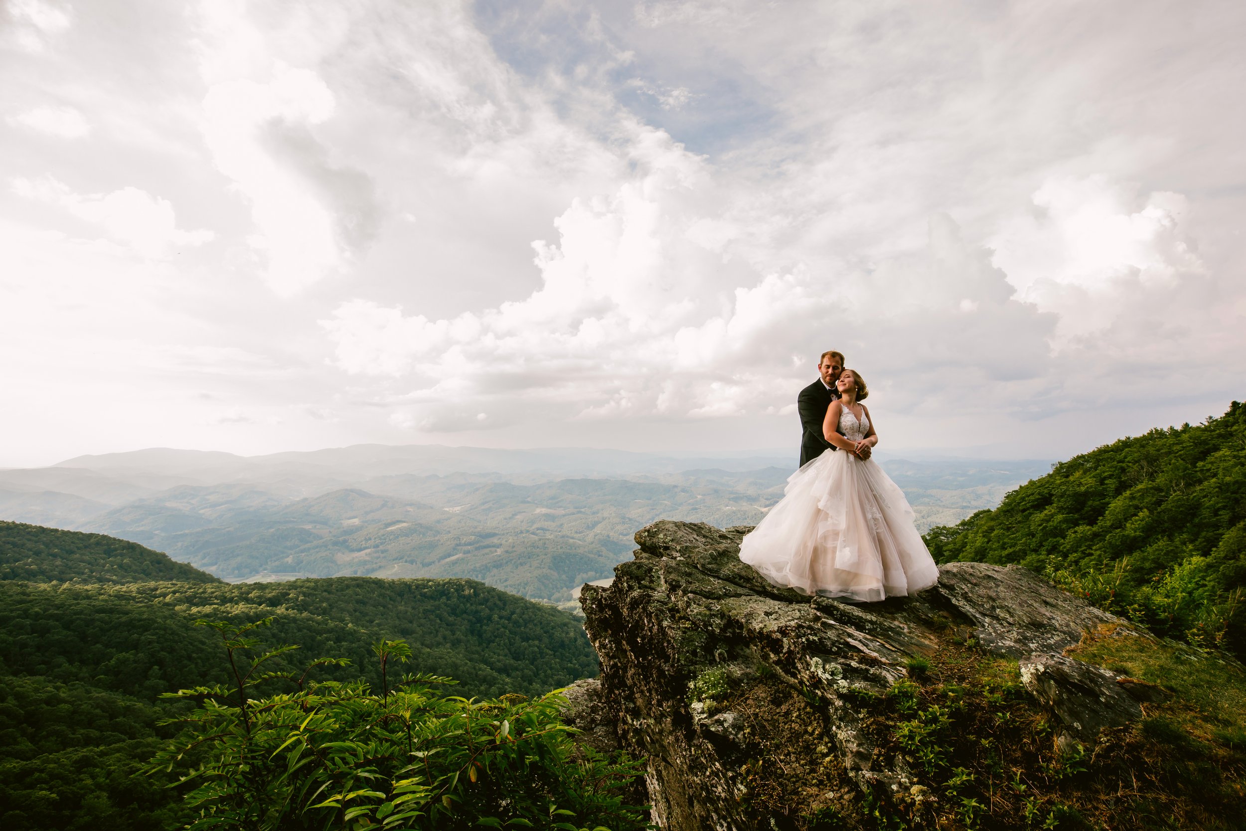 547-Matt & Sarah Grace - Hi Res-PD1_3676.jpeg