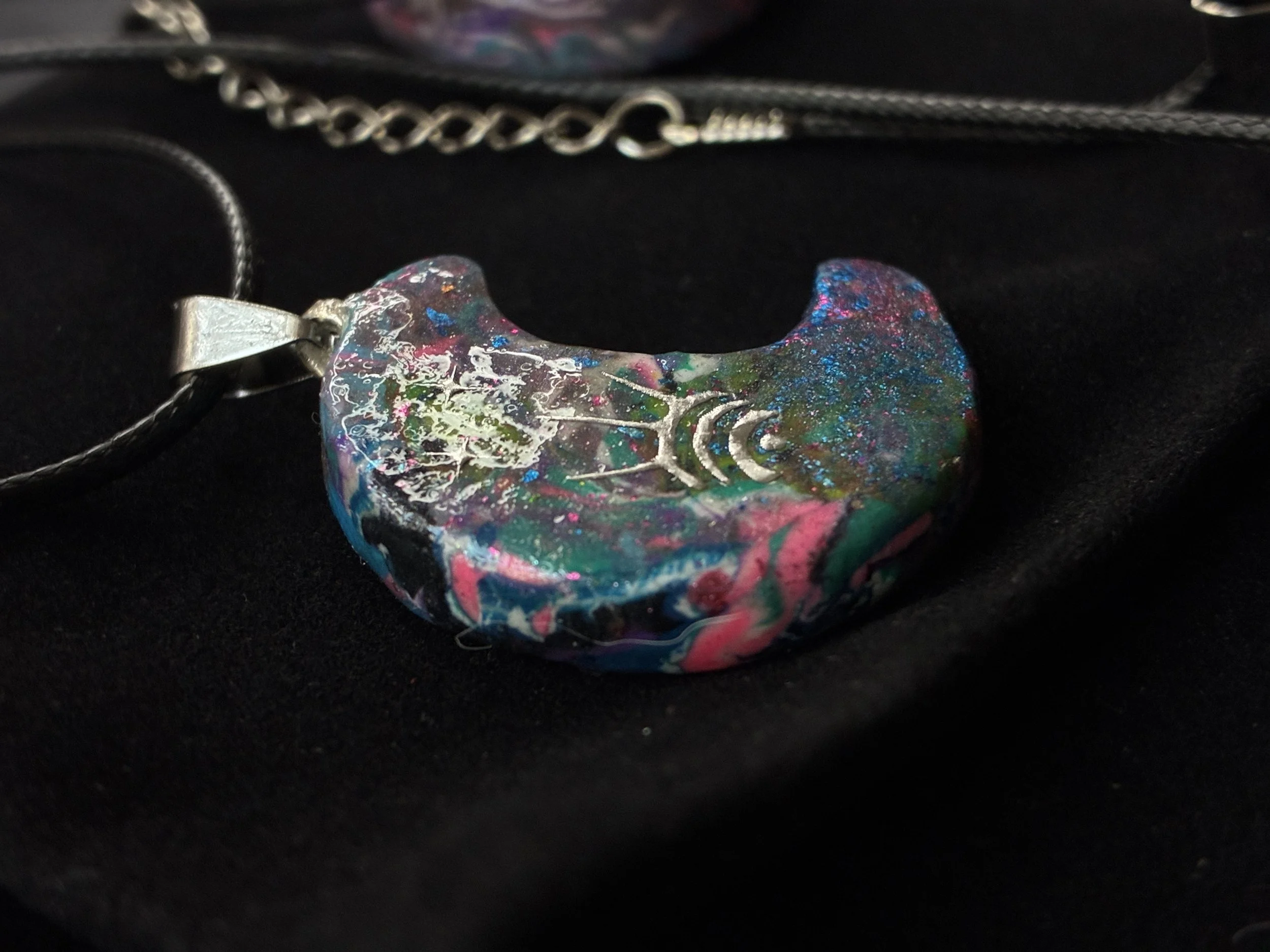 ⏾⋆ Waxing Wye– Pendant - LunaWye