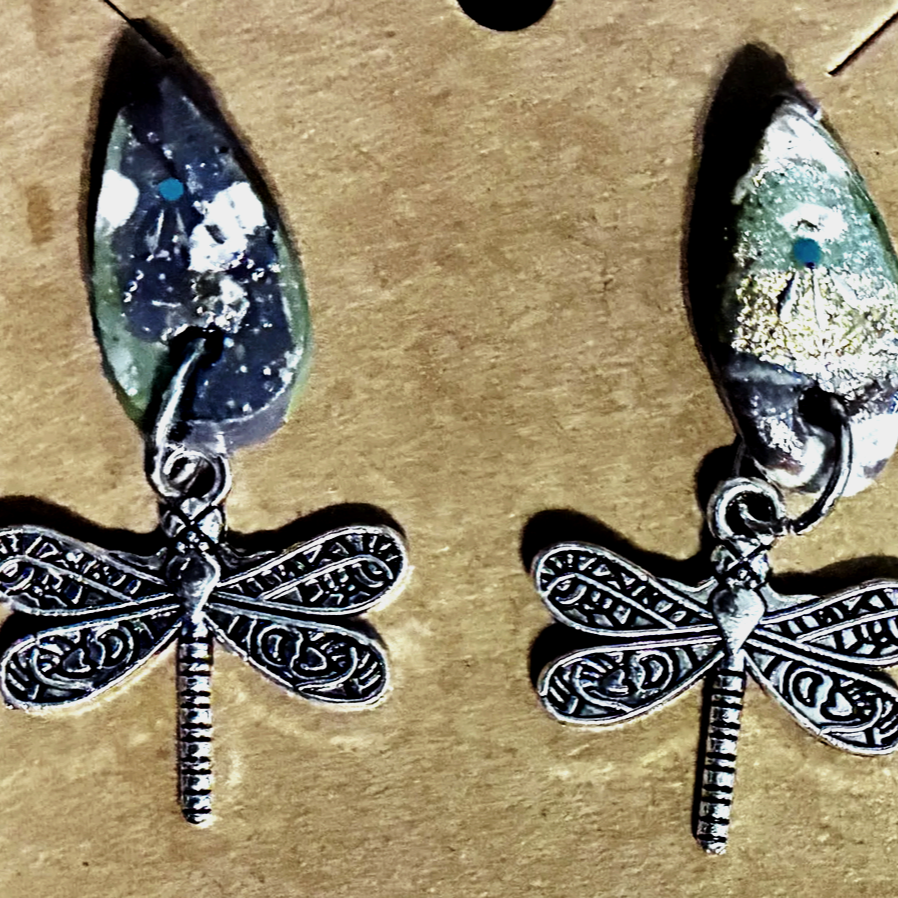 >ï< Dragonfly Sigil - LunaWye