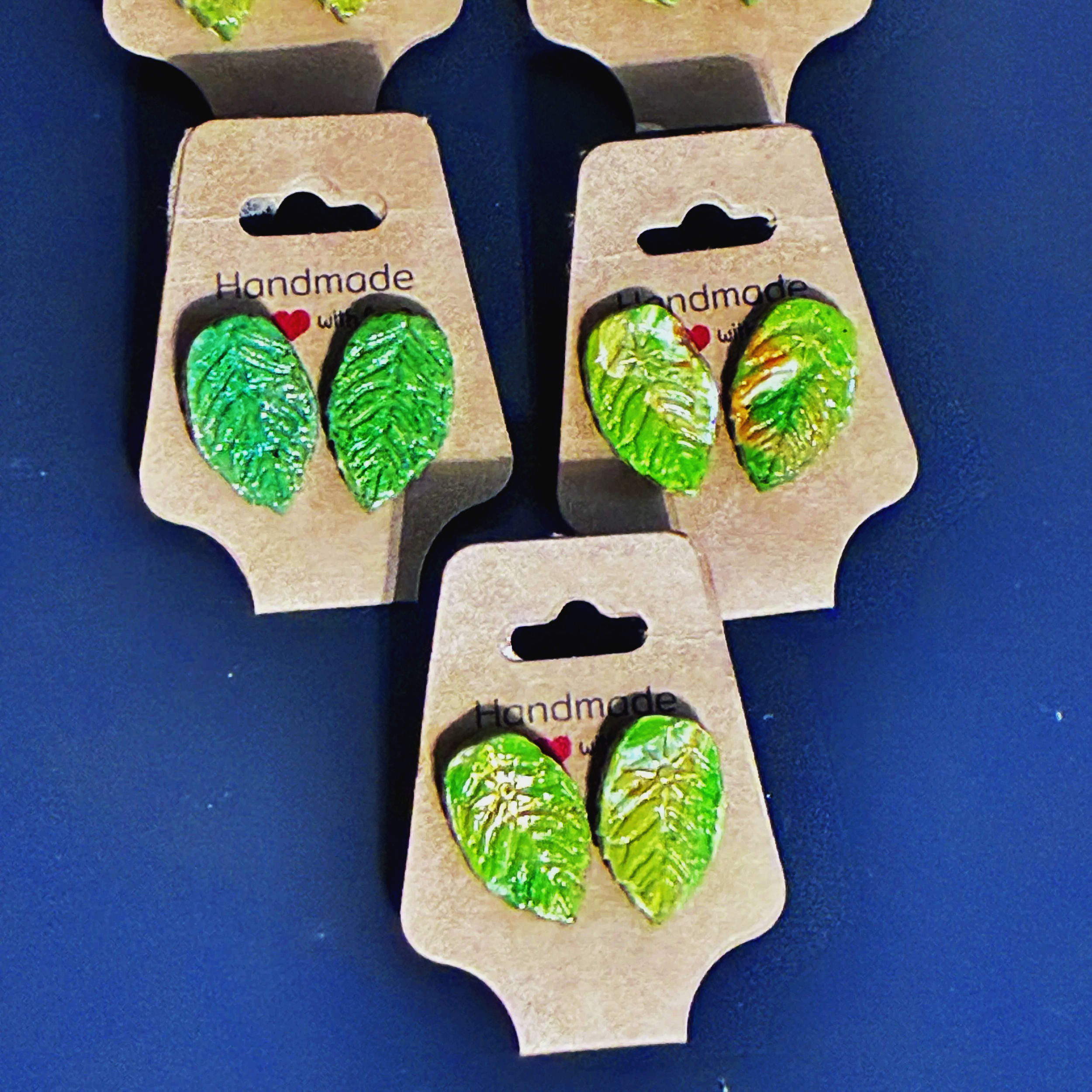 𖧧 Leaf It Out - LunaWye