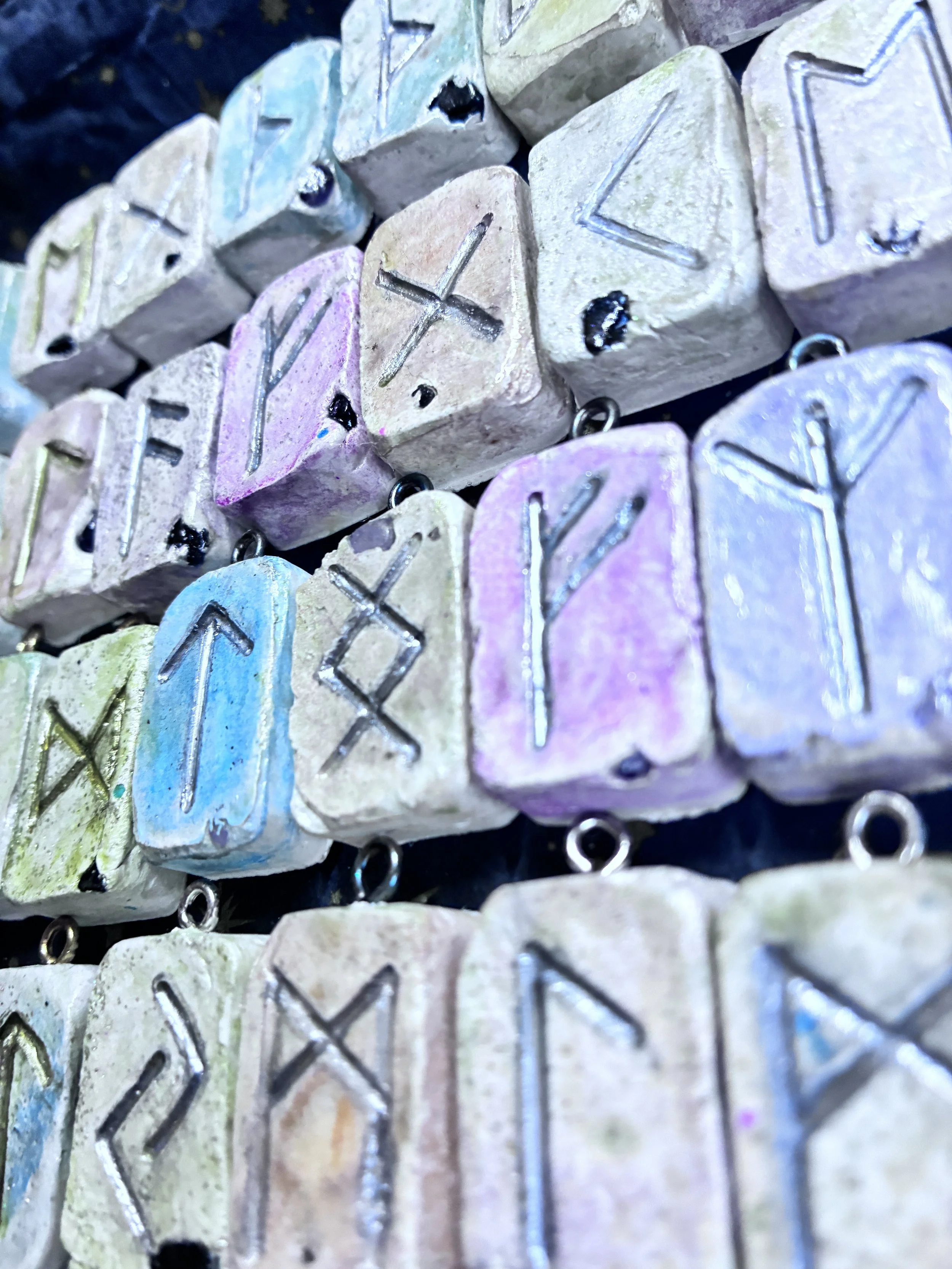 🪨 Rune Pendant Collection - LunaWye