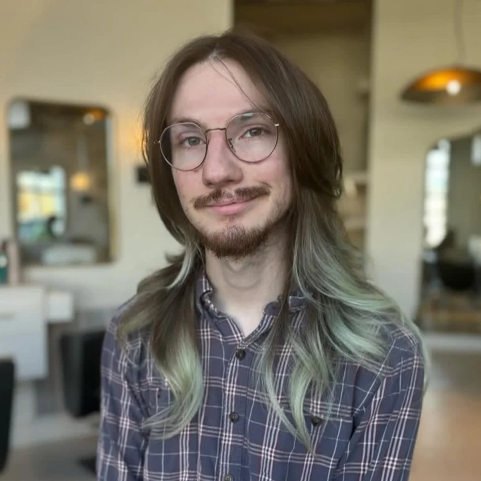 Cricket Dean AV Tech