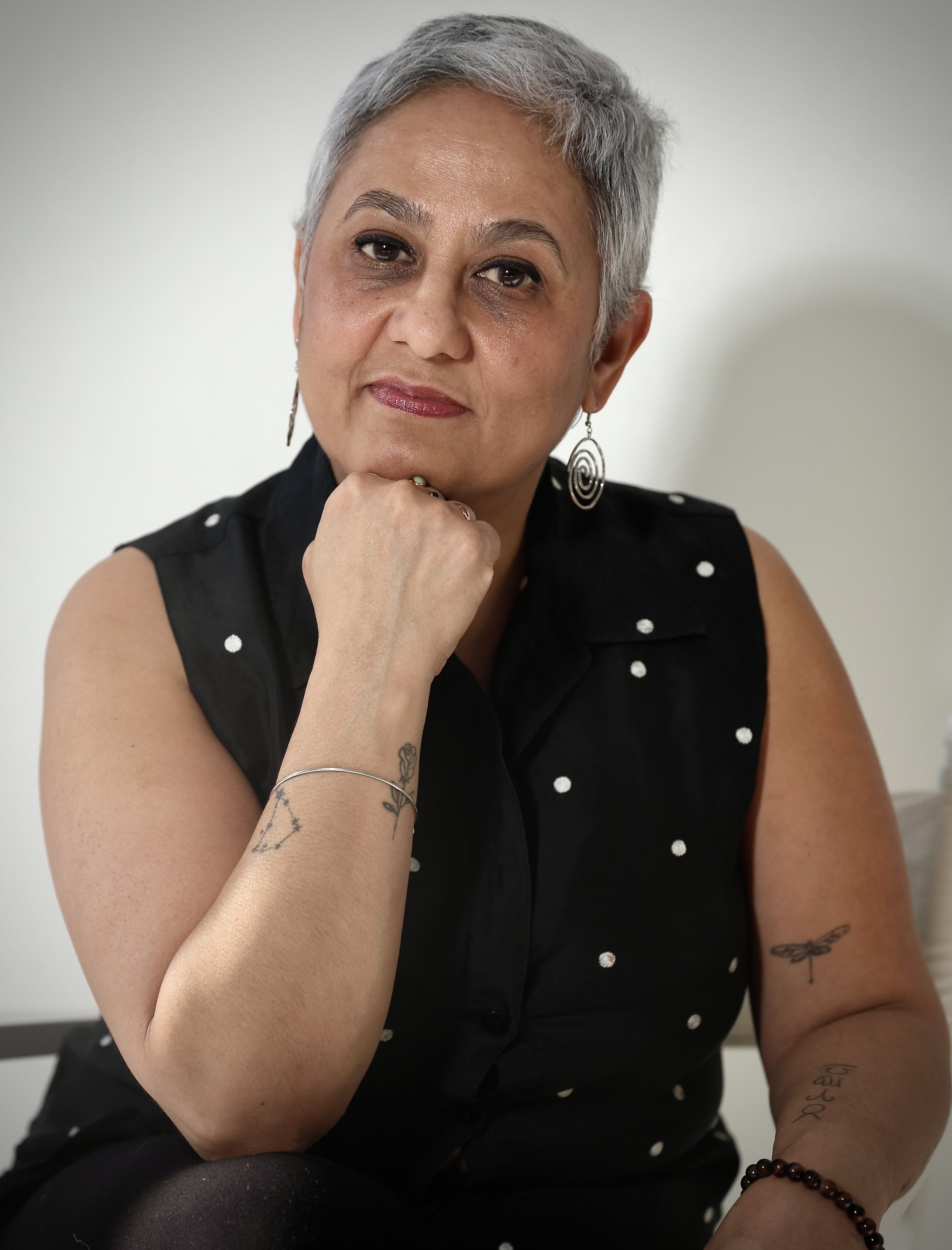 therapist providing therapy and life coaching focused on relationships intimacy identity and personal growth