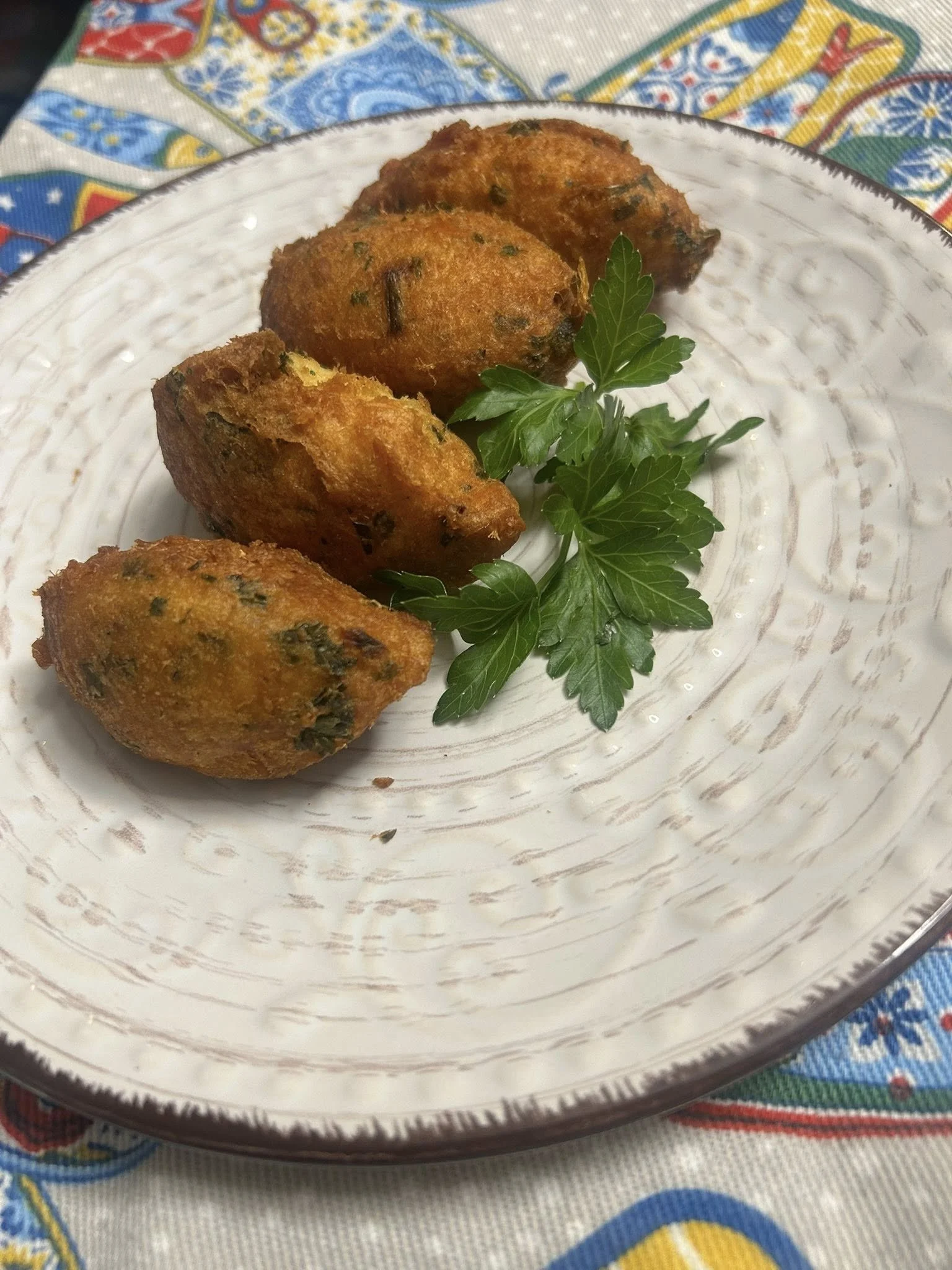 Pastéis de bacalhau -- Traditional Portuguese salted cod fritters
