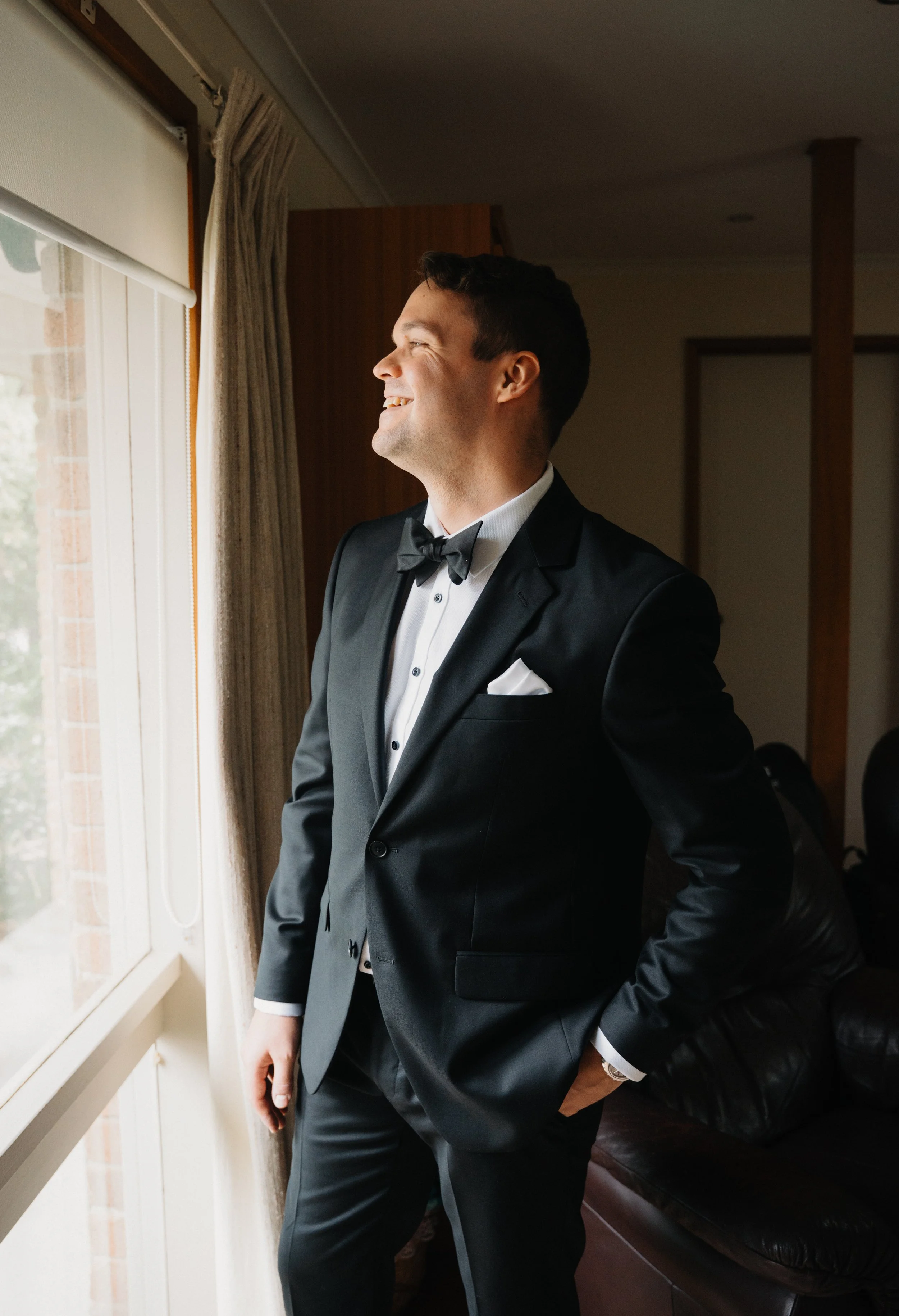 Eliza + Sean_Mt Macedon Winery-9.jpg