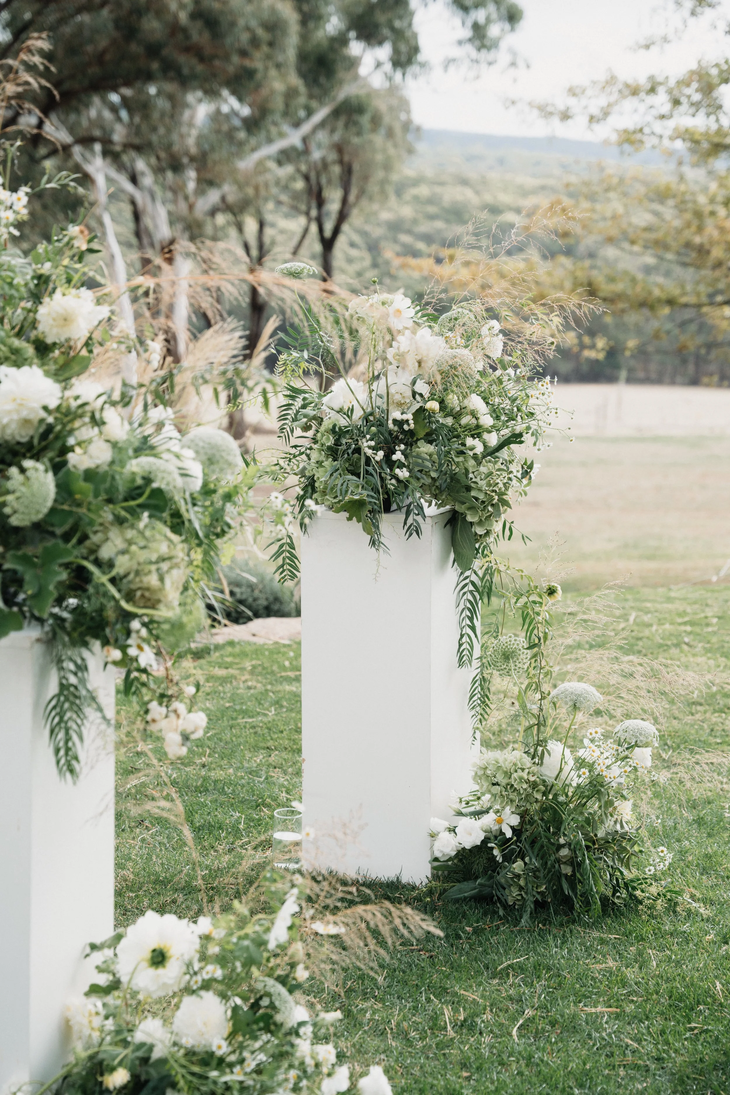 Eliza + Sean_Mt Macedon Winery-52.jpg