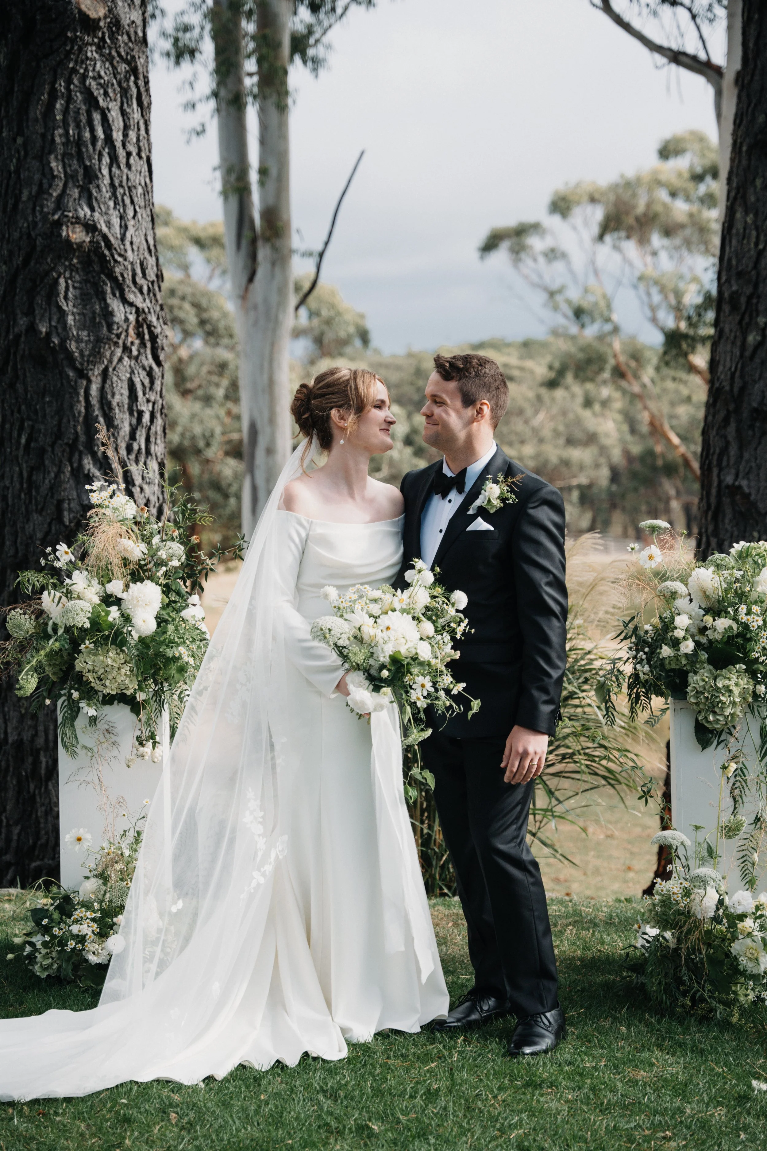 Eliza + Sean_Mt Macedon Winery-99.jpg