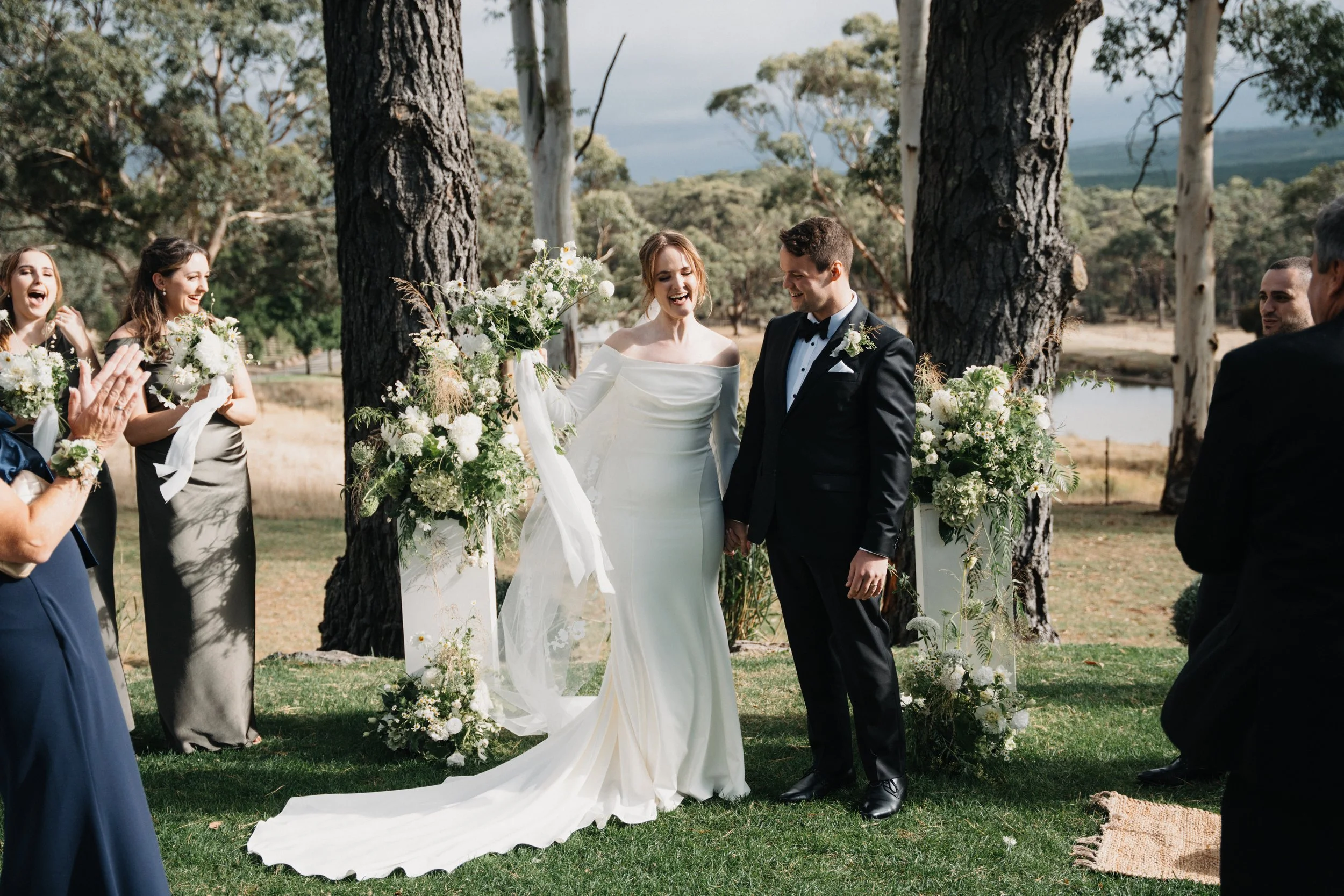 Eliza + Sean_Mt Macedon Winery-100.jpg