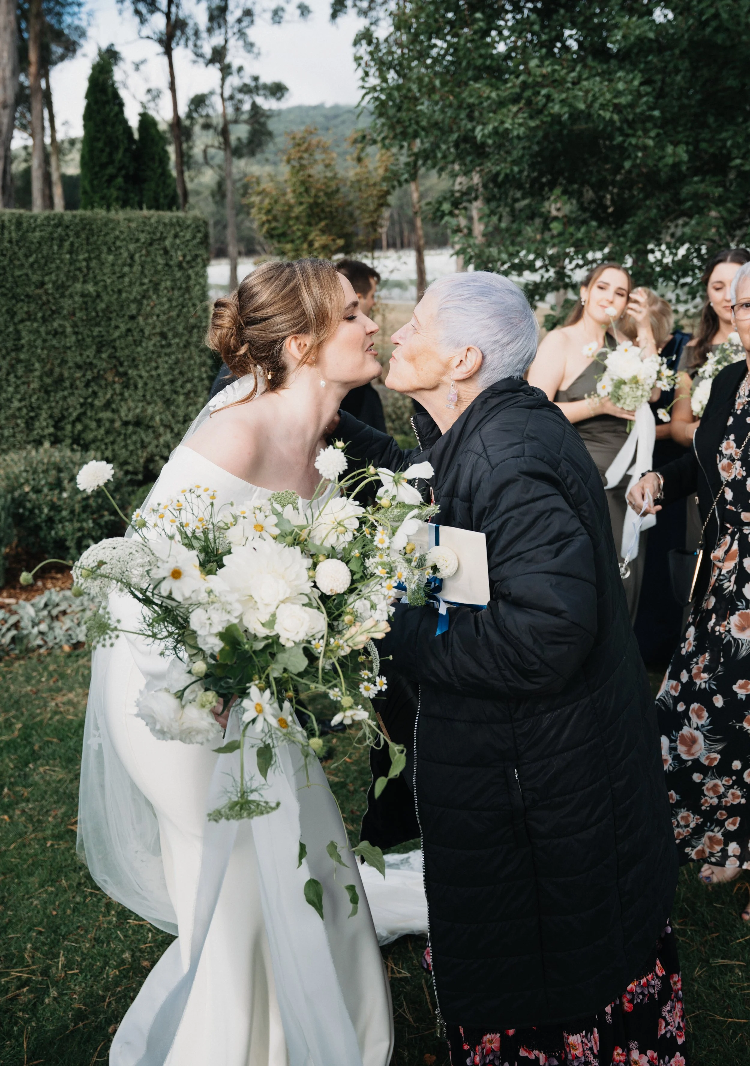 Eliza + Sean_Mt Macedon Winery-108.jpg