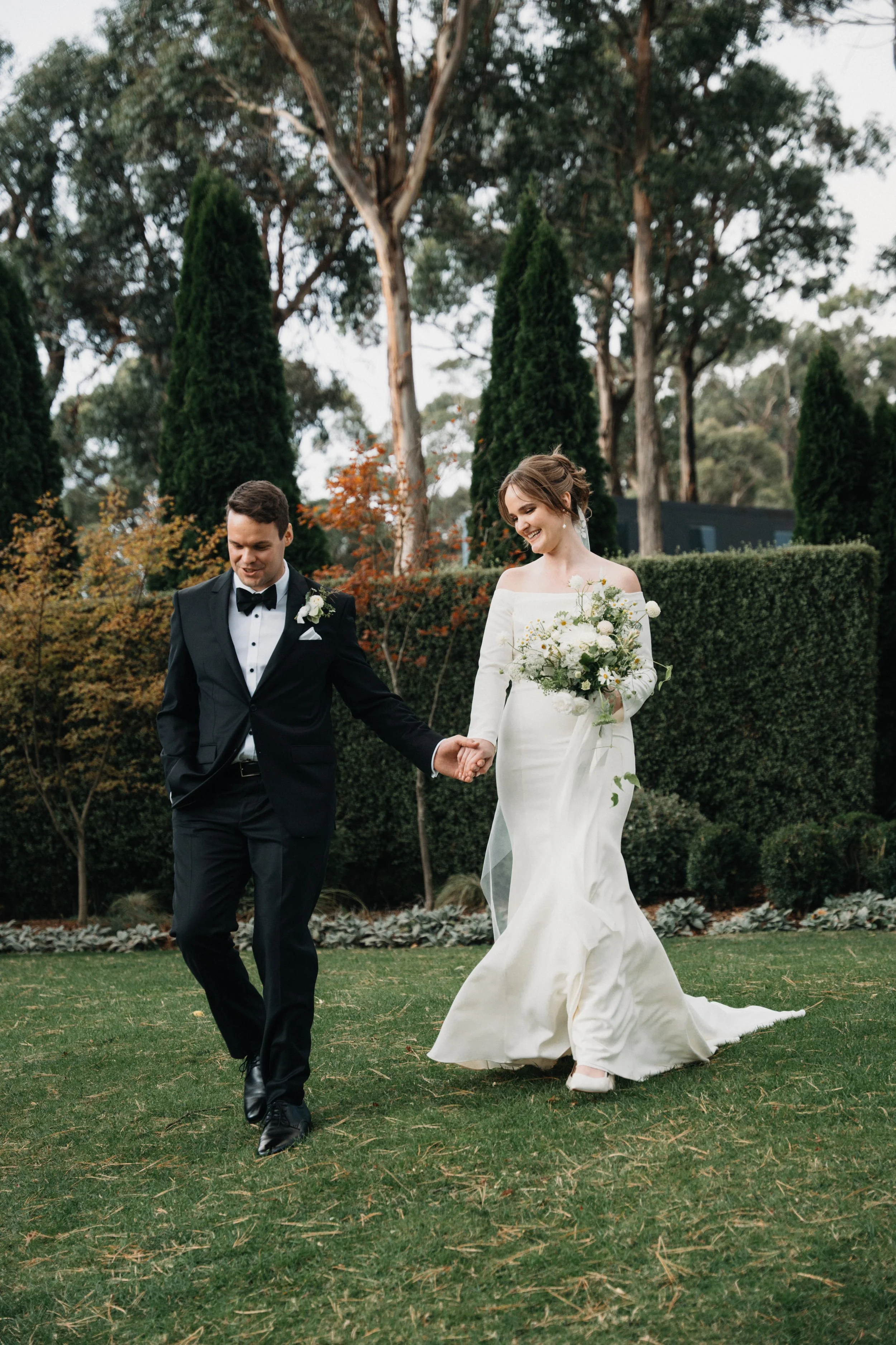 Eliza + Sean_Mt Macedon Winery-125.jpg