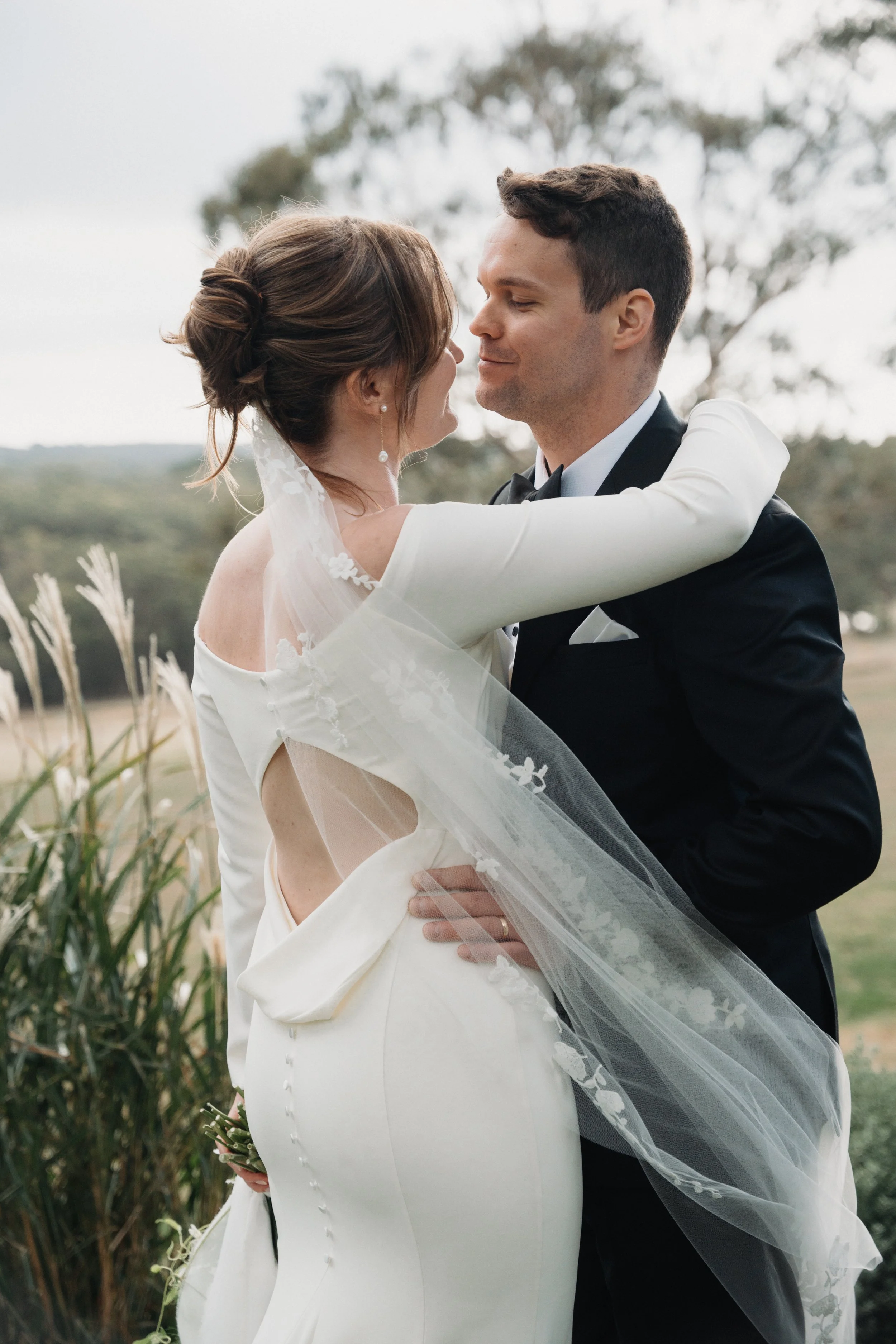 Eliza + Sean_Mt Macedon Winery-128.jpg