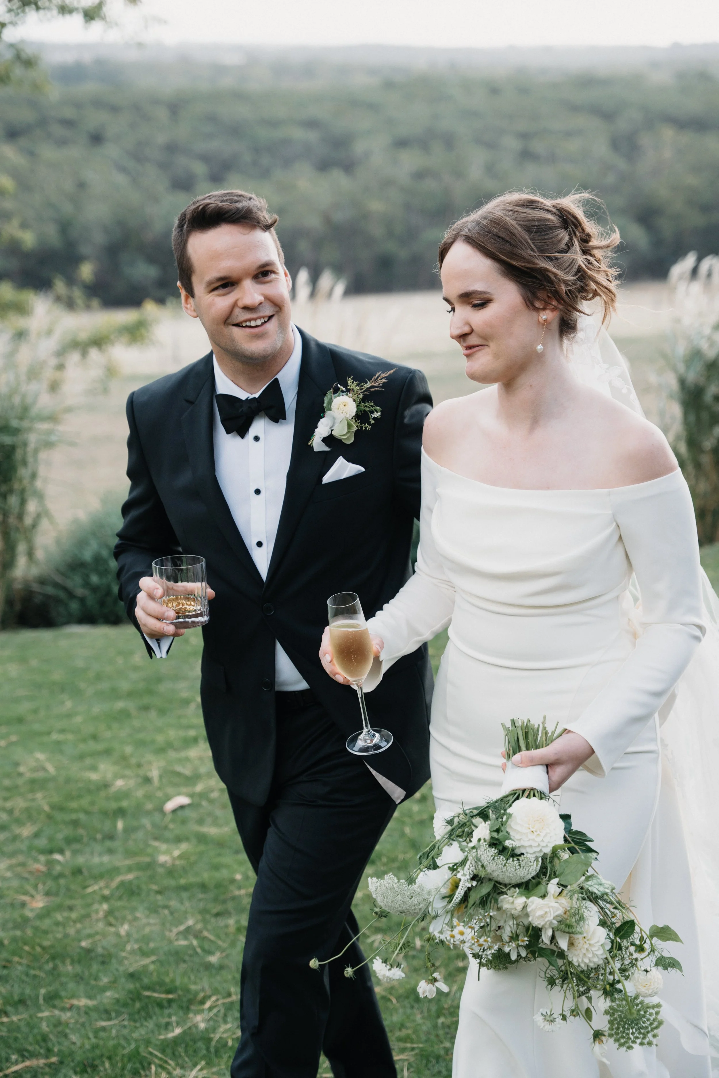 Eliza + Sean_Mt Macedon Winery-135.jpg