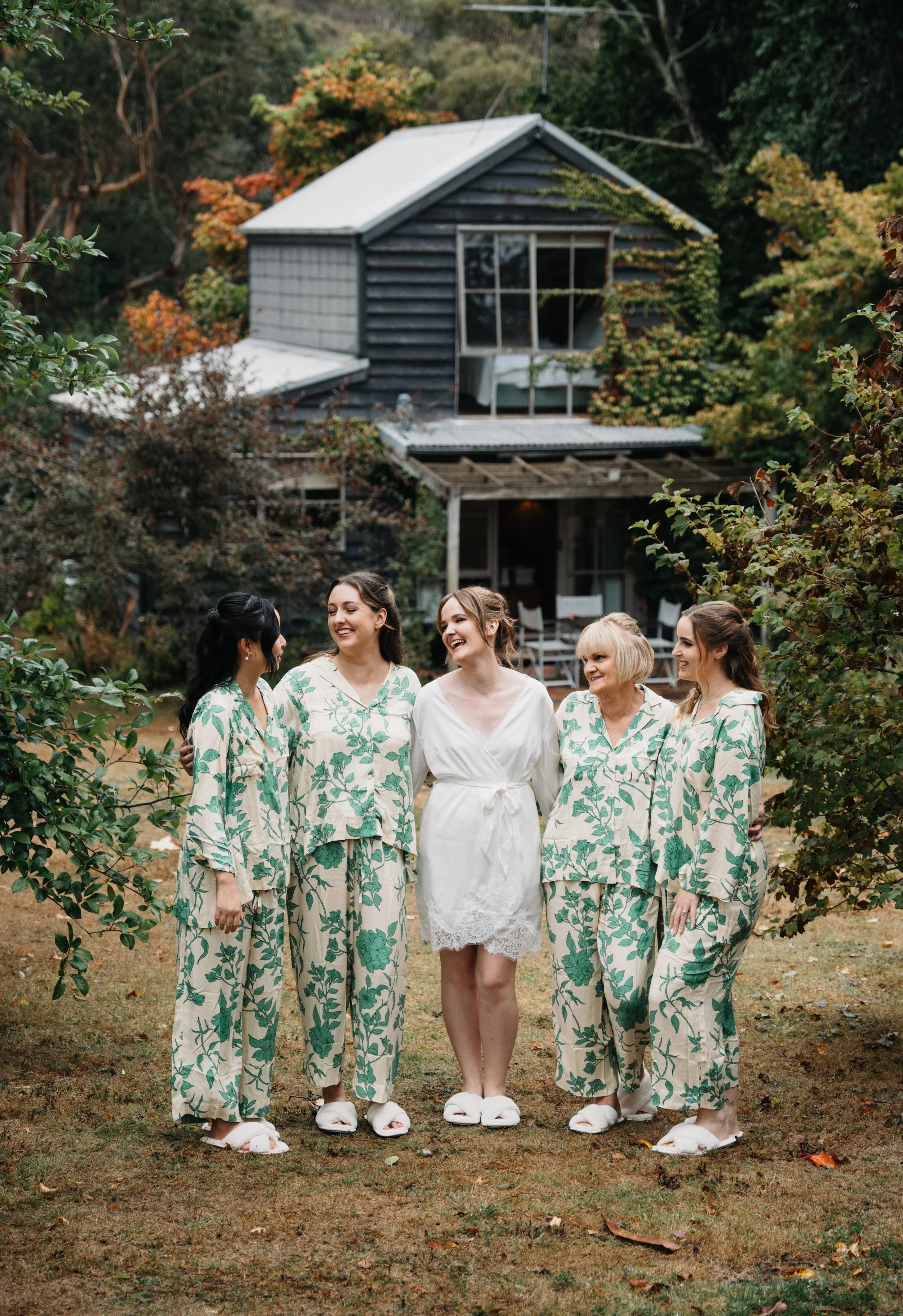 Eliza + Sean_Mt Macedon Winery-21.jpg