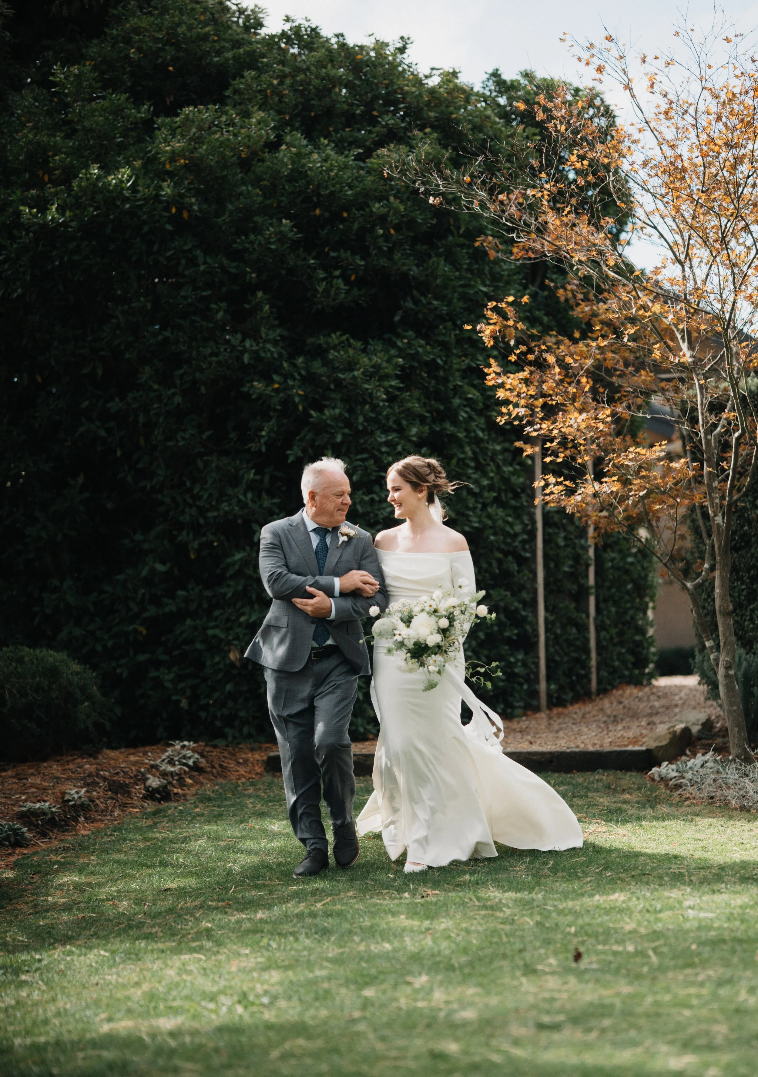 Eliza + Sean_Mt Macedon Winery-76.jpg