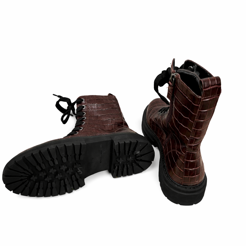Kurt Geiger Crocodile Pattern Lace Up Boots Size 41