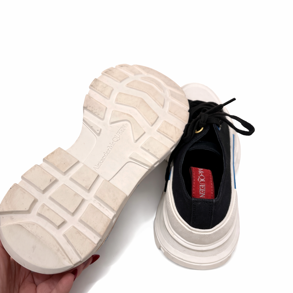 Alexander McQueen Tread Slick Low Lace Up Sneakers Size EU 40.5
