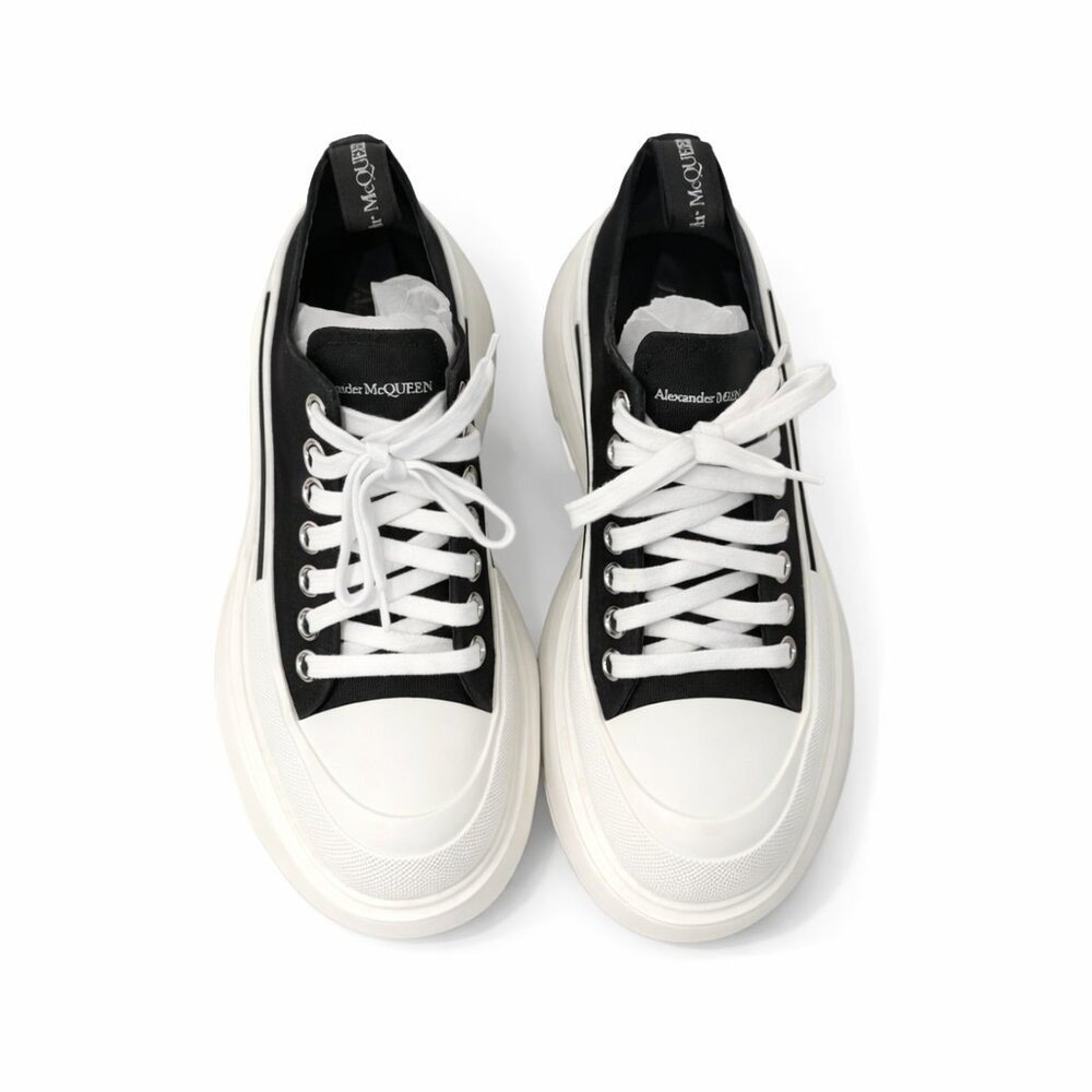 Alexander McQueen Tread Slick Sneakers Lace Up Shoes 39.5