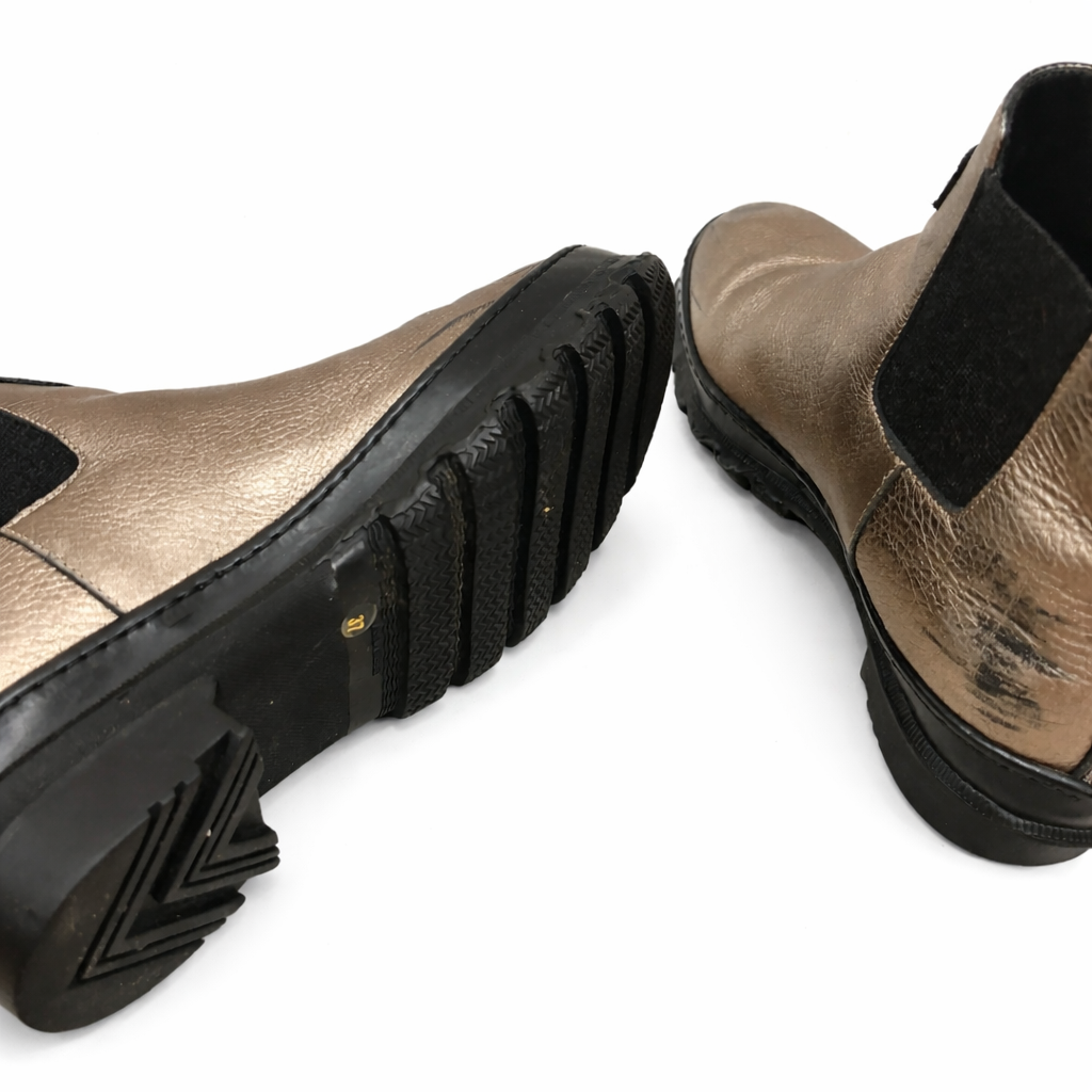 Brunello Cucinelli Monili Leather Chelsea Boots Size 37