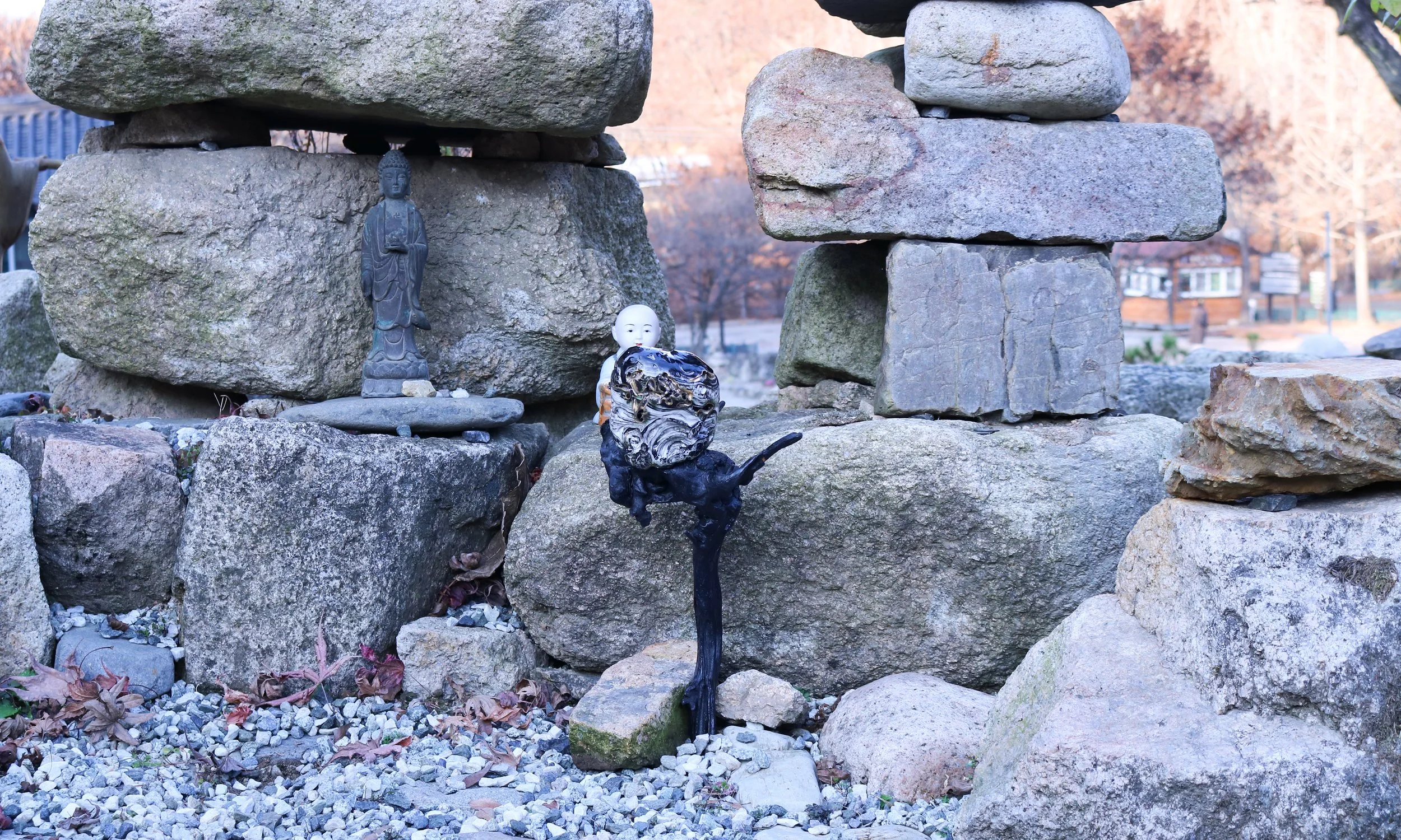 Installation view at Miruksegyesa Temple, Chungju, South Korea