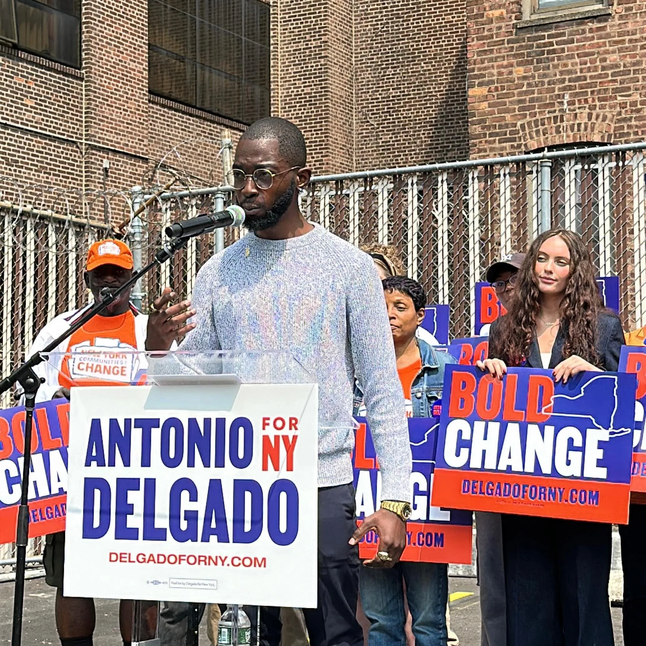 Throwing it back to the time I spoke at Antonio Delgado&rsquo;s campaign kickoff here in Brooklyn!

One thing that has stayed with me was his message about the power of service. While we work to hold our officials accountable, we must also be good ne